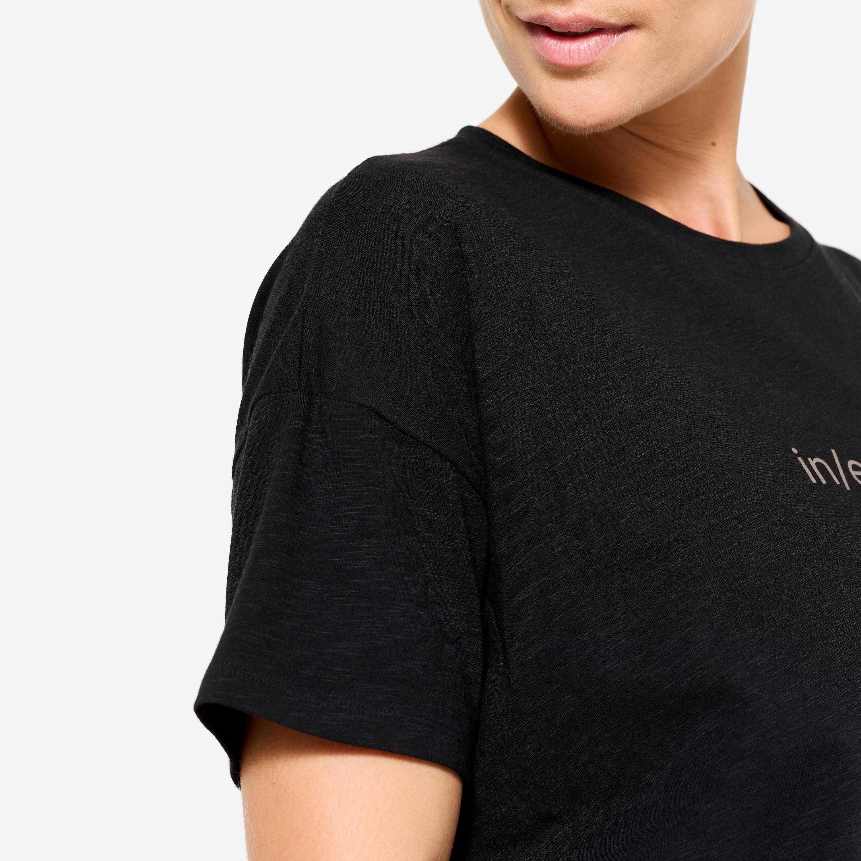 T-shirt nera donna yoga oversize misto cotone 5/6