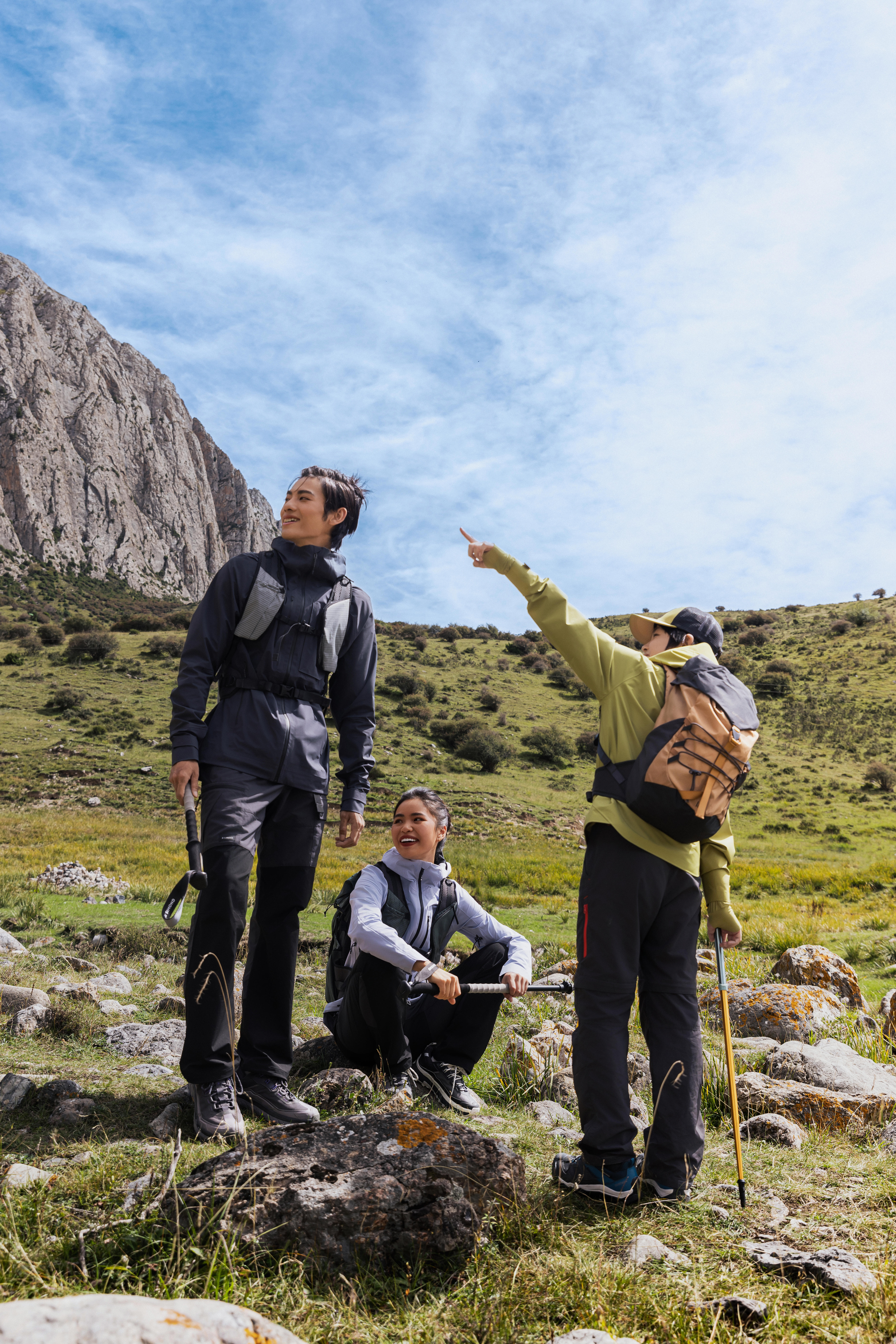 QUECHUA (ケシュア) ハイキング メンズ ジャケット 防水 軽量 MH900