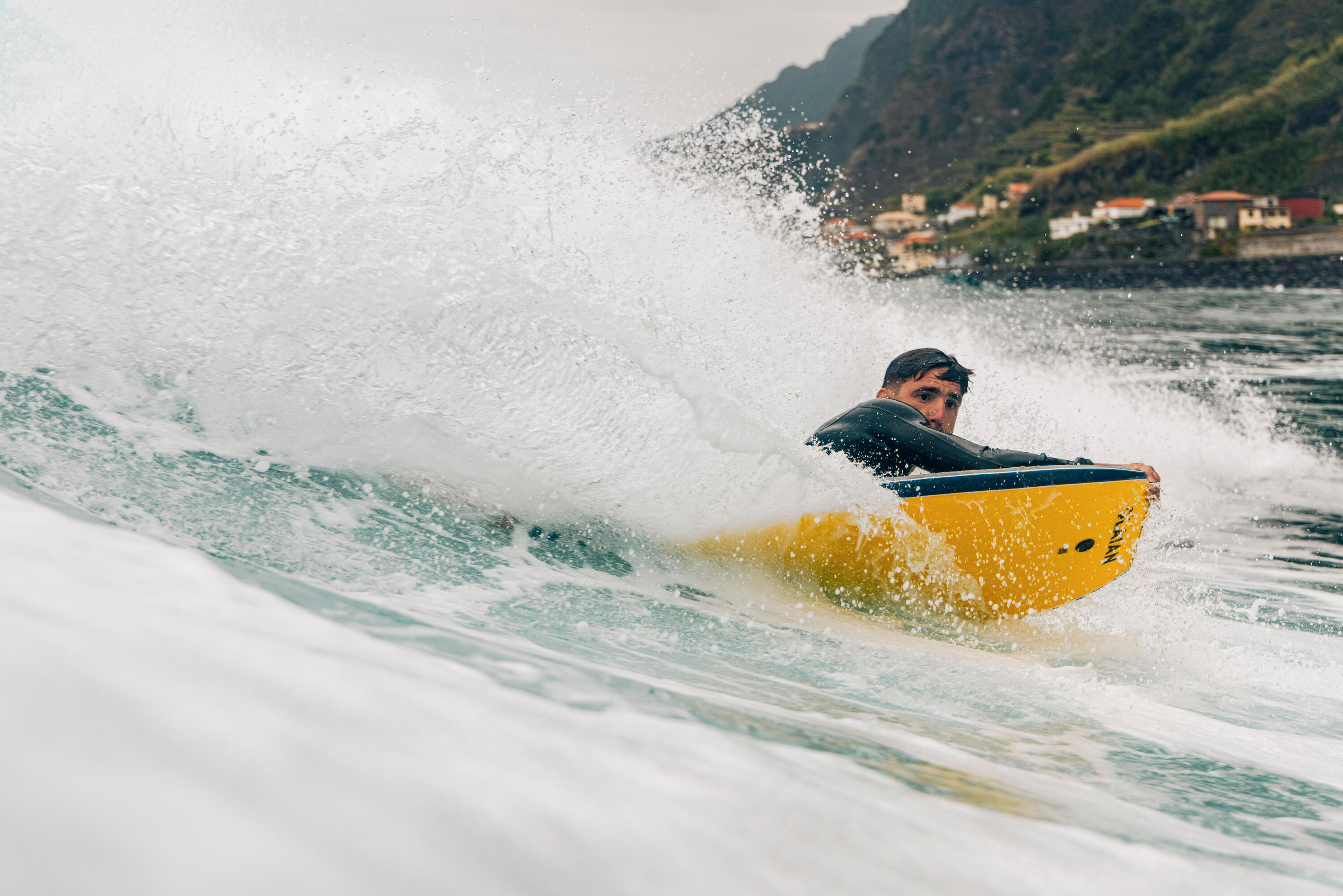 Bodyboard Contour Surf 83 Cm Per Bambini E Principianti, Anima In EPS, Doppio Canale, Leash Al Polso