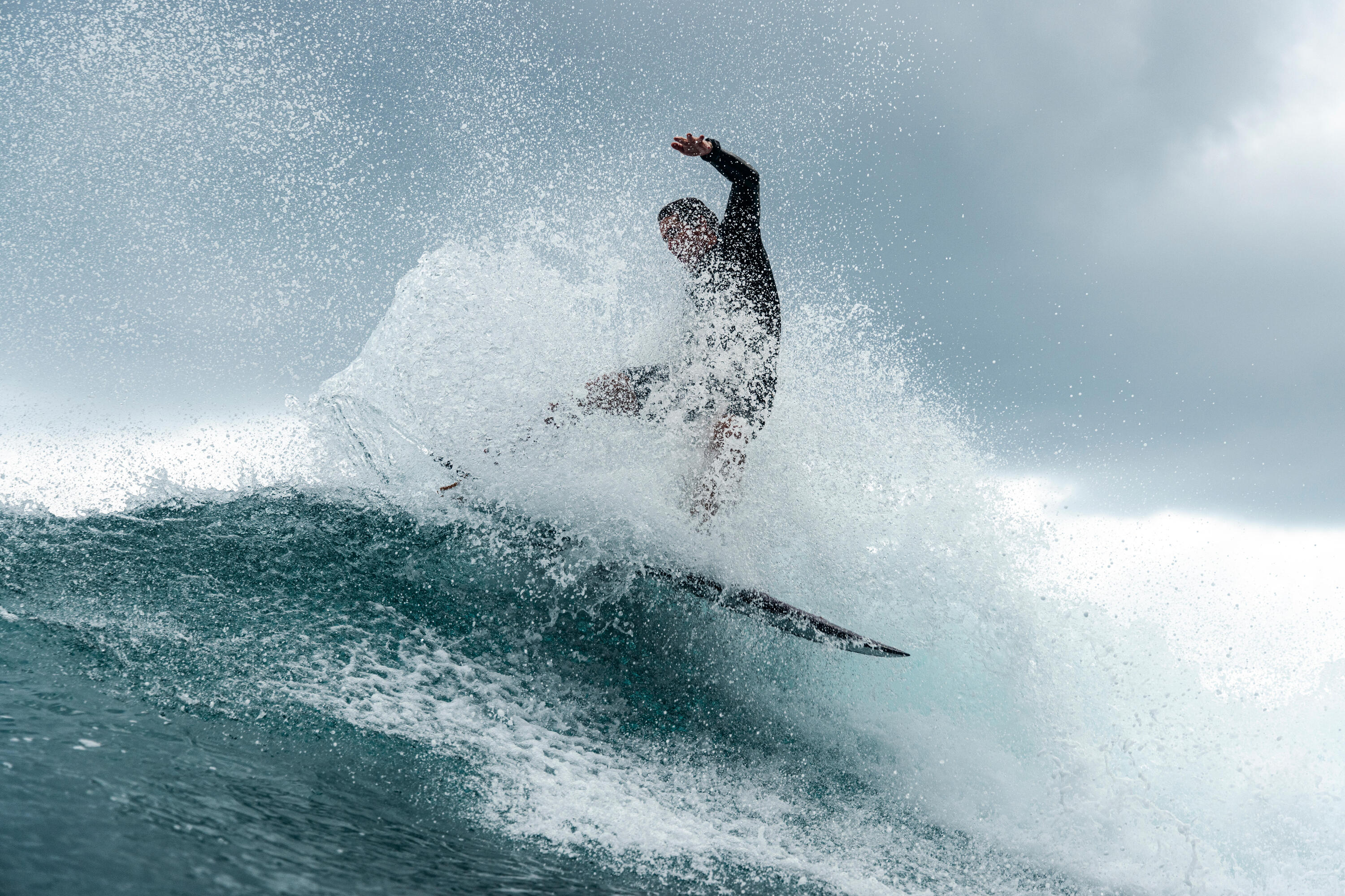 Planche de surf fish 6'1 avec boitiers Futures sans ailerons - bordeaux 14/18