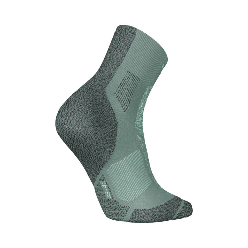 KIPRUN run900 Mid-Calf Thin Running Socks - Green