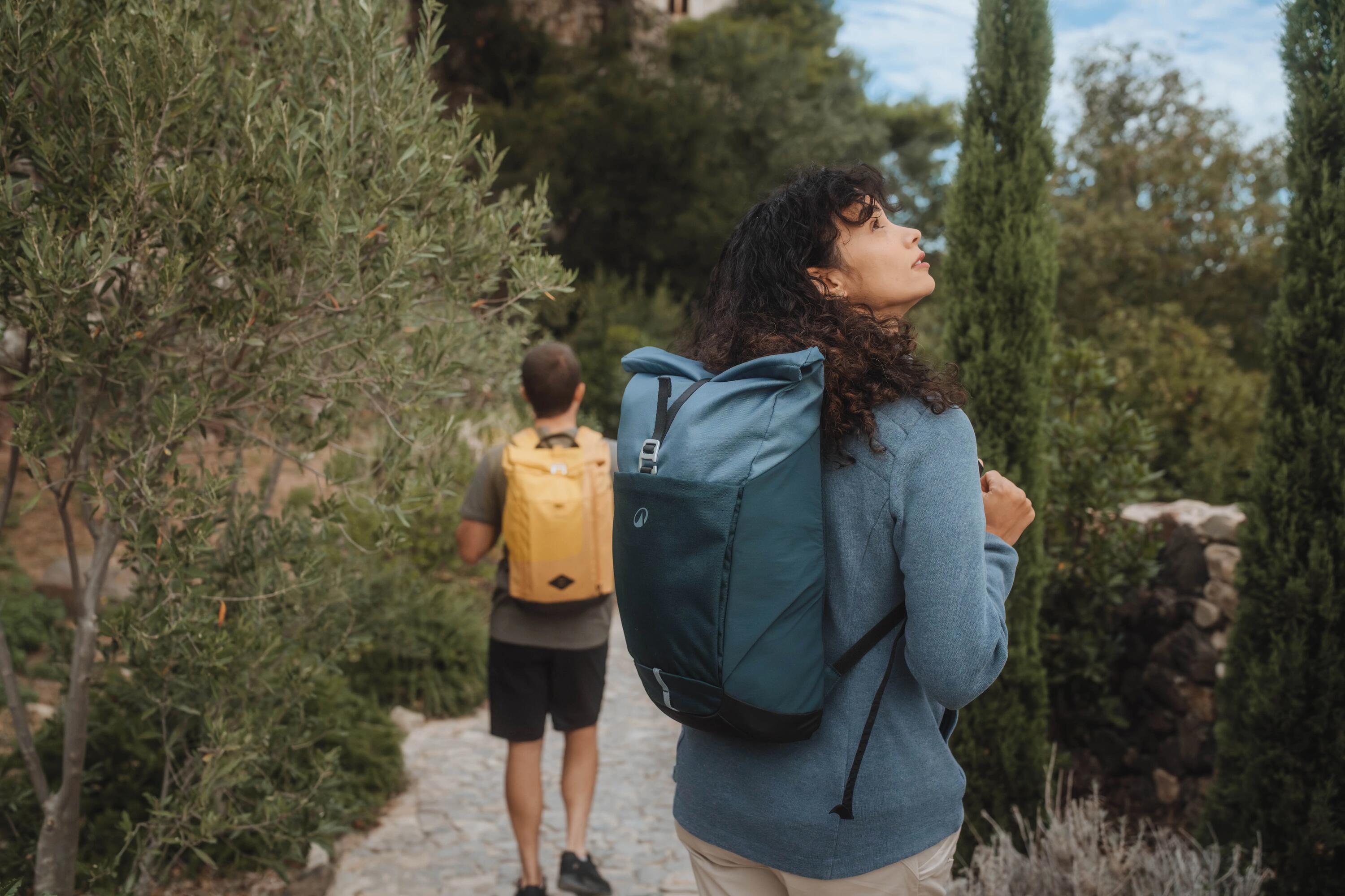 Mochila de senderismo con apertura rolltop de 16+4 L verde Escape 500 16/18