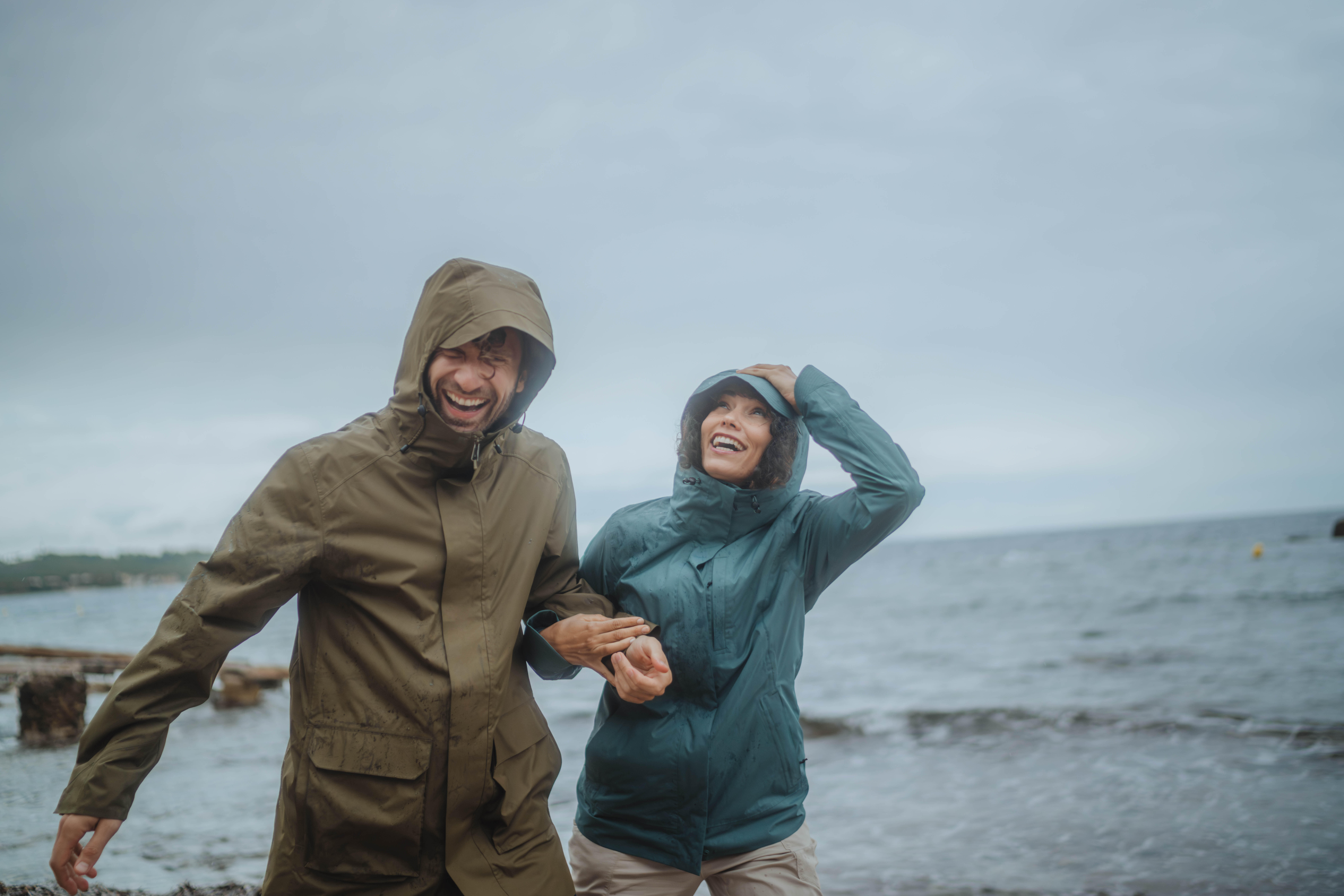 Women's Hiking Waterproof Jacket, NH 500 - QUECHUA