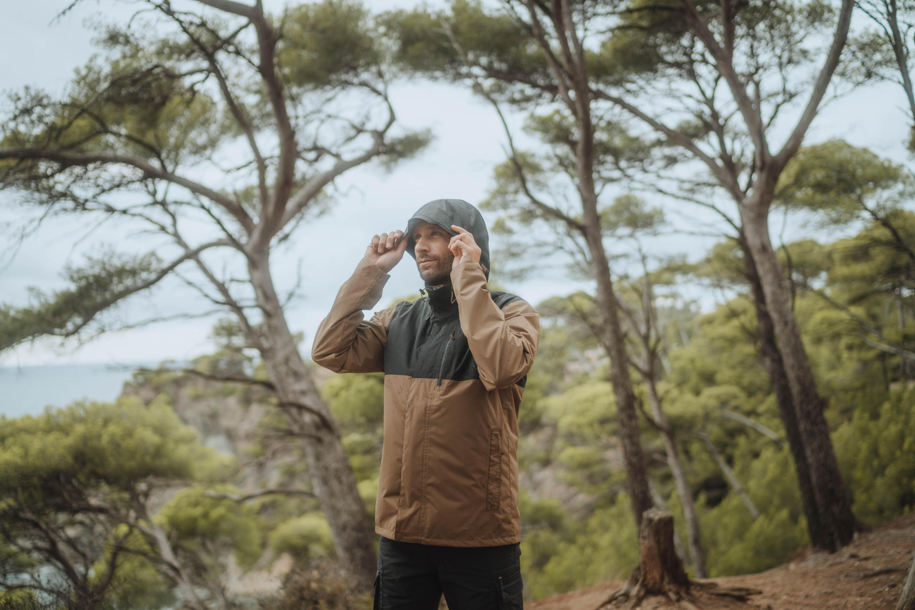 Manteau de randonnée imperméable homme, NH 500 13/14
