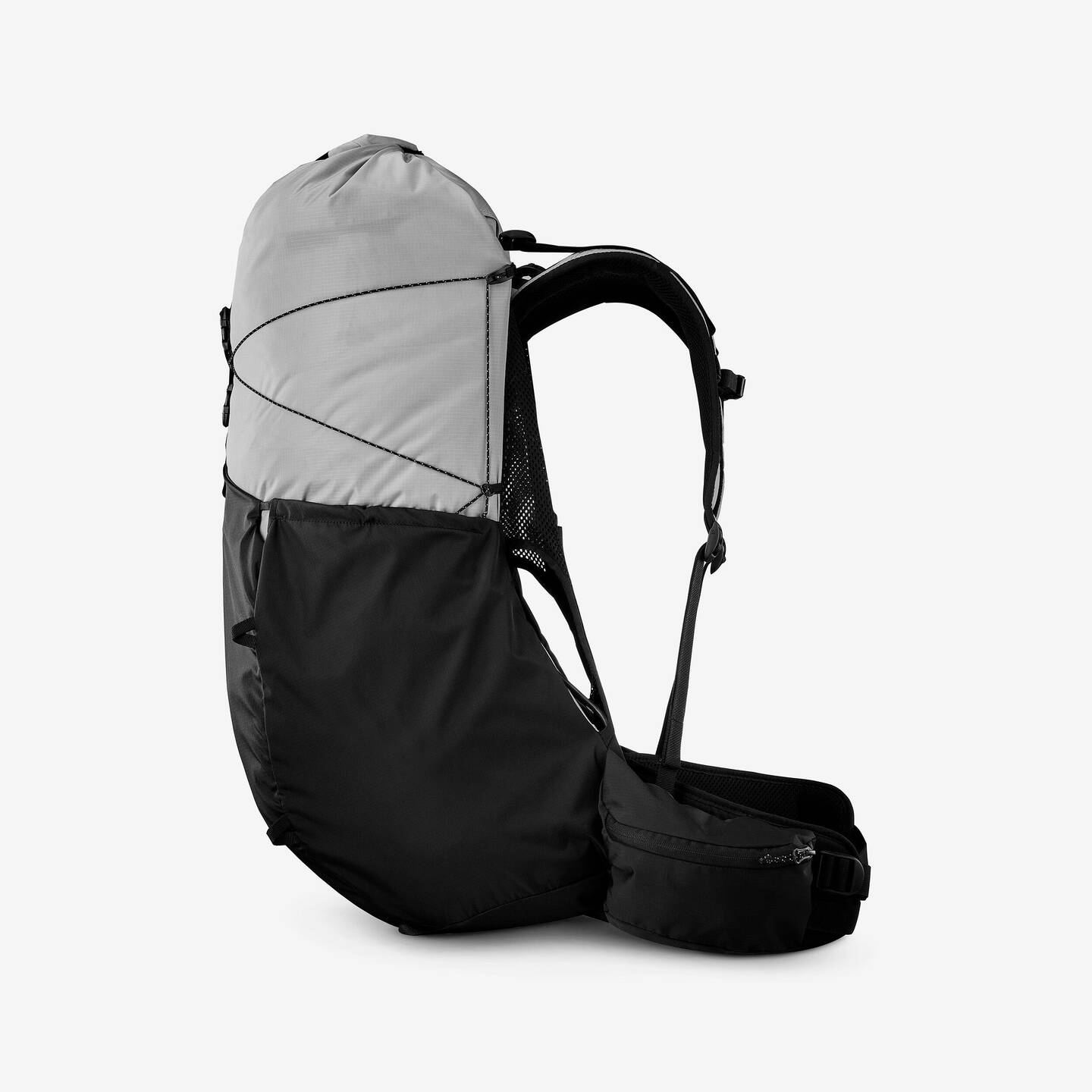 DECATHLON SIMOND Ultraleicht-Rucksack MT900 side