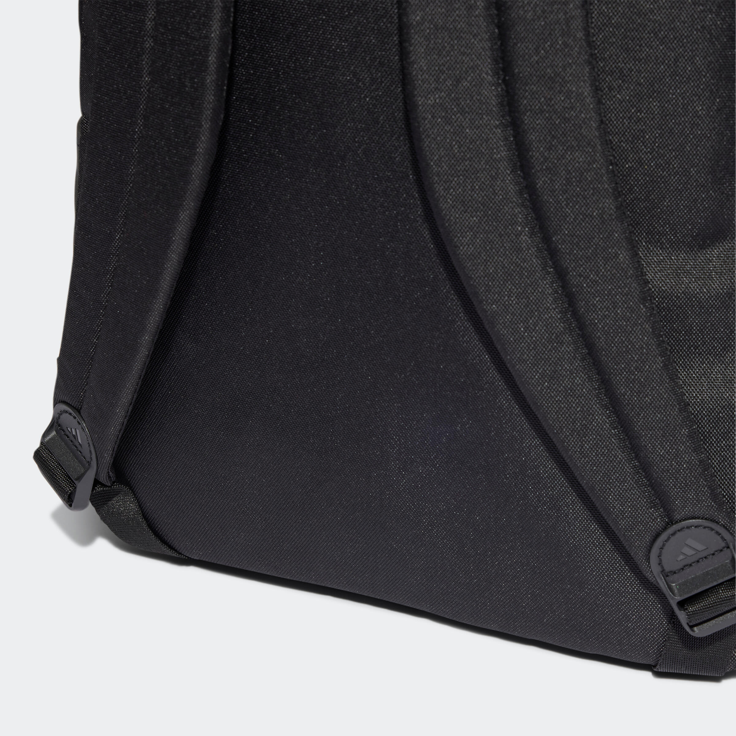 Batoh ADIDAS CLSC BARS BP BLACK WHITE · záber 12