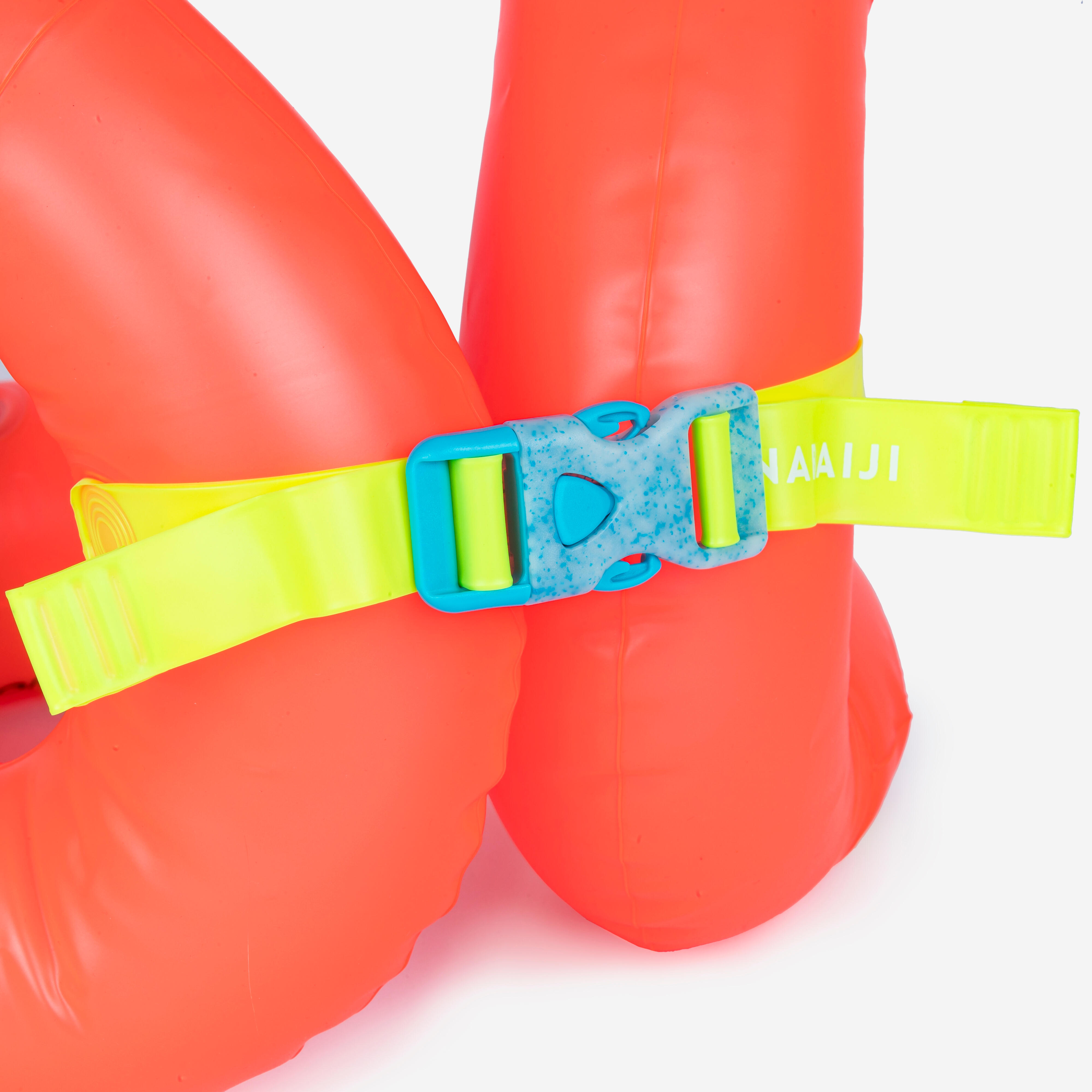 DECATHLON Detská plávacia vesta na 19 až 30 kg nafukovacia oranžová 19-30 kg · záber 7