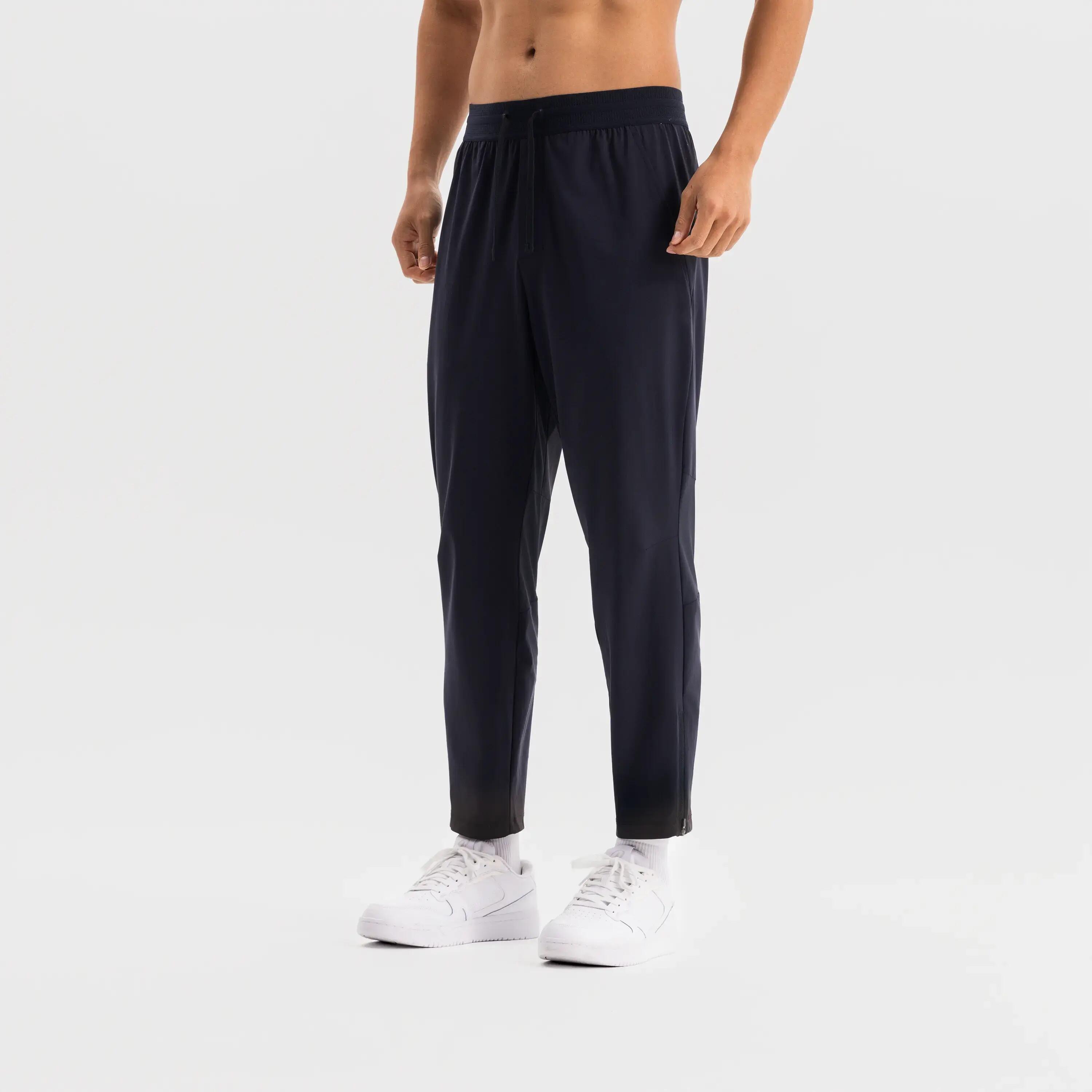 Training MEN STRETCHY, COOLING AND ANTI-UV PANTS, smoked black -  2