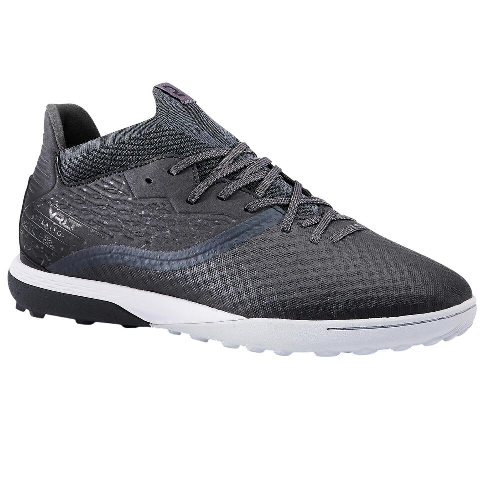Scarpe da calcio con tacchetti stabilizzati