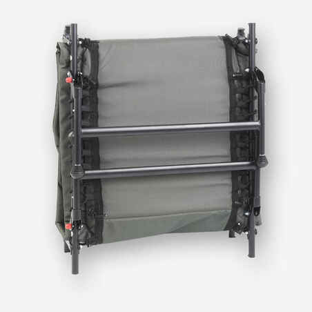 Carp fishing Bedchair 100