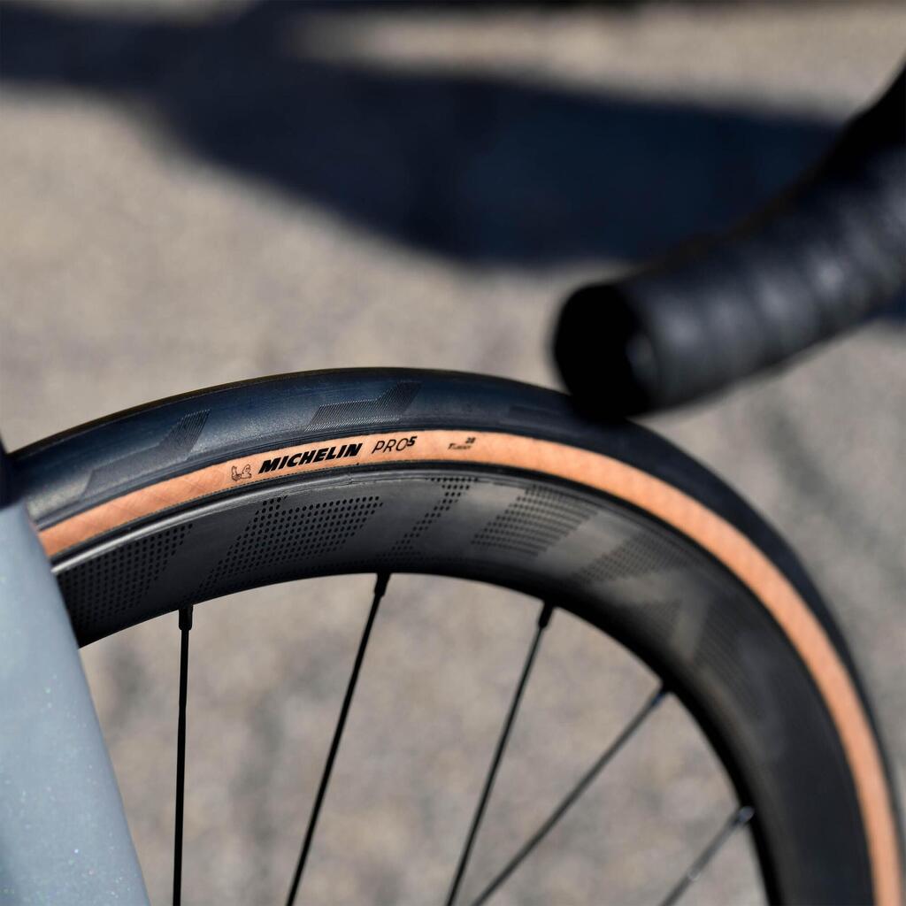 Tubeless Ready Flex Bead Road Bike Tyre-Michelin Pro 5 Competition Line-Classic