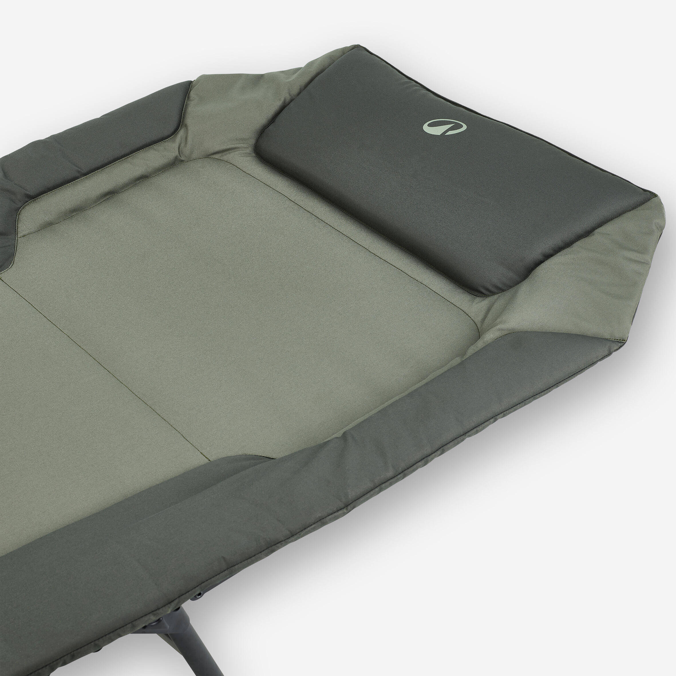Carp Fishing Bedchair 500 Compact and Foldable Supports up to 110 Kg - Green -  4