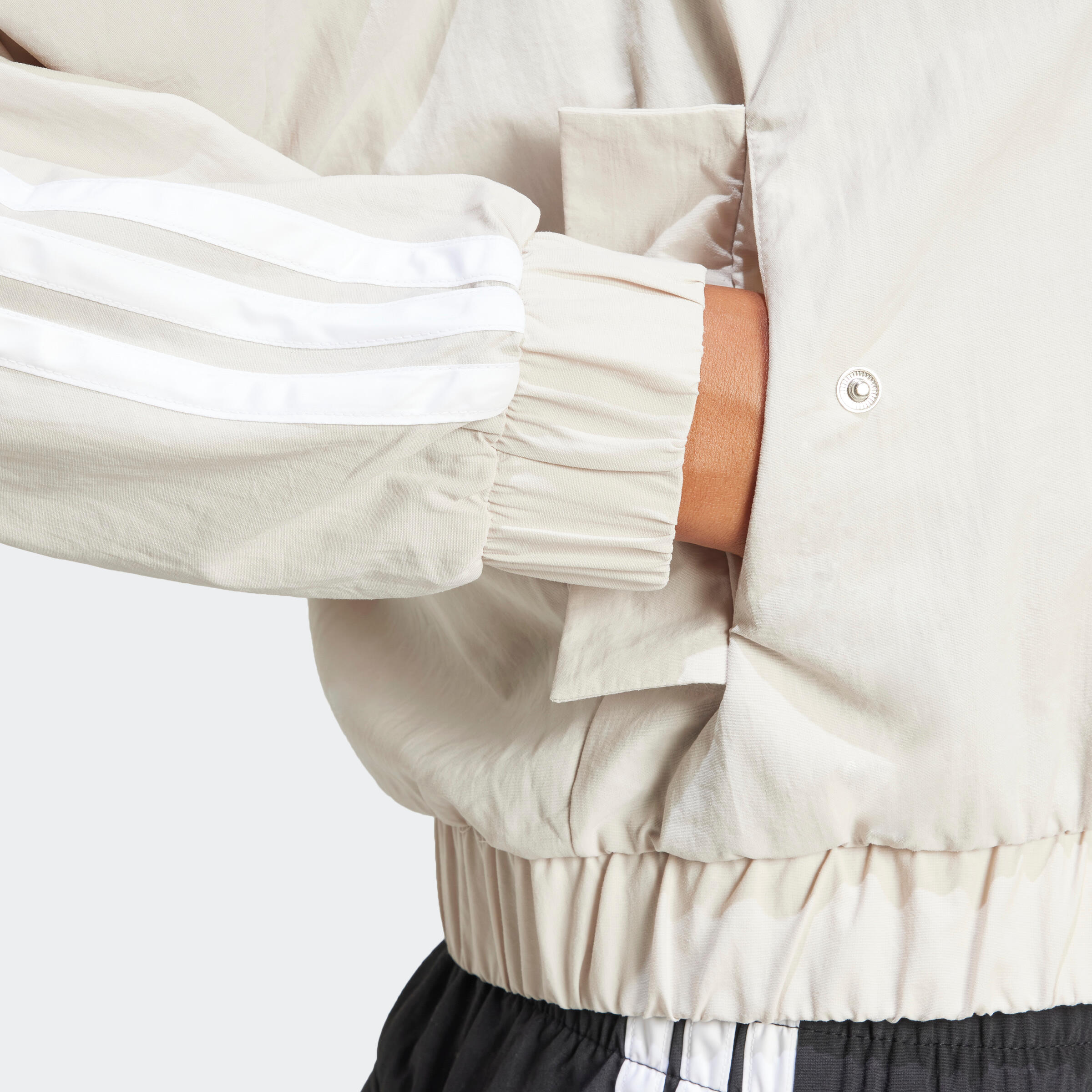ADIDAS ADIDAS dámska bomber bunda sivá M · záber 5