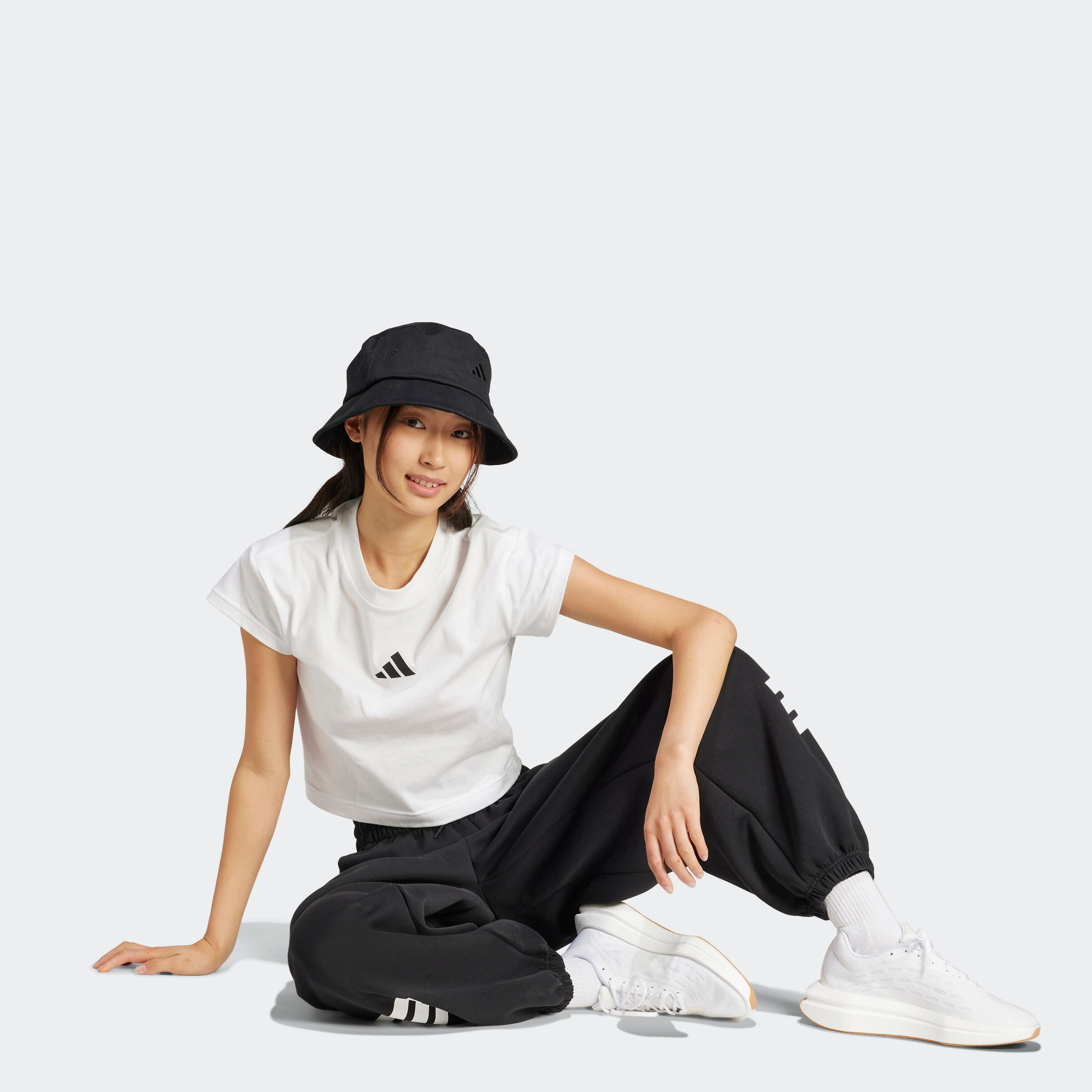 WOMEN'S ADIDAS T-SHIRT - WHITE ADIDAS | Decathlon