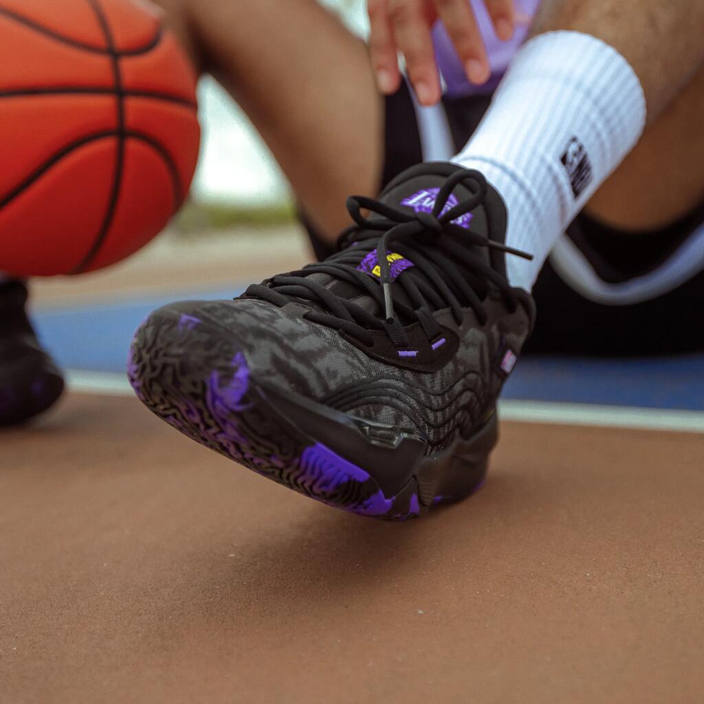 Crne uniseks patike za košarku FAST 900 LOW-1 NBA LAKERS