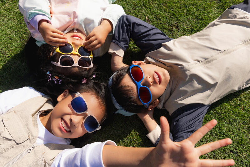 Des lunettes de soleil enfant pour une protection UV optimale