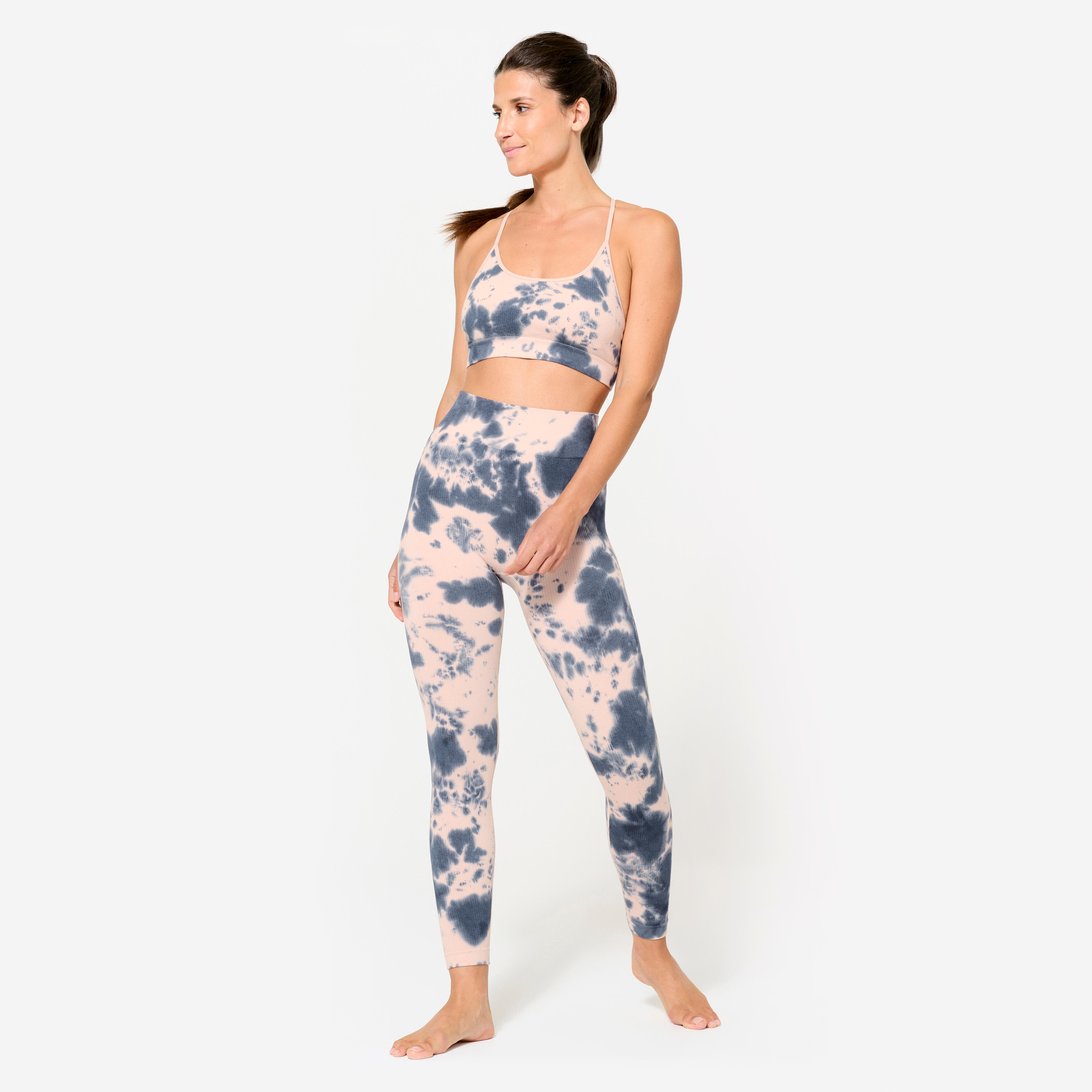 Women's Light-Support Ribbed Seamless Sports Bra - DECATHLON