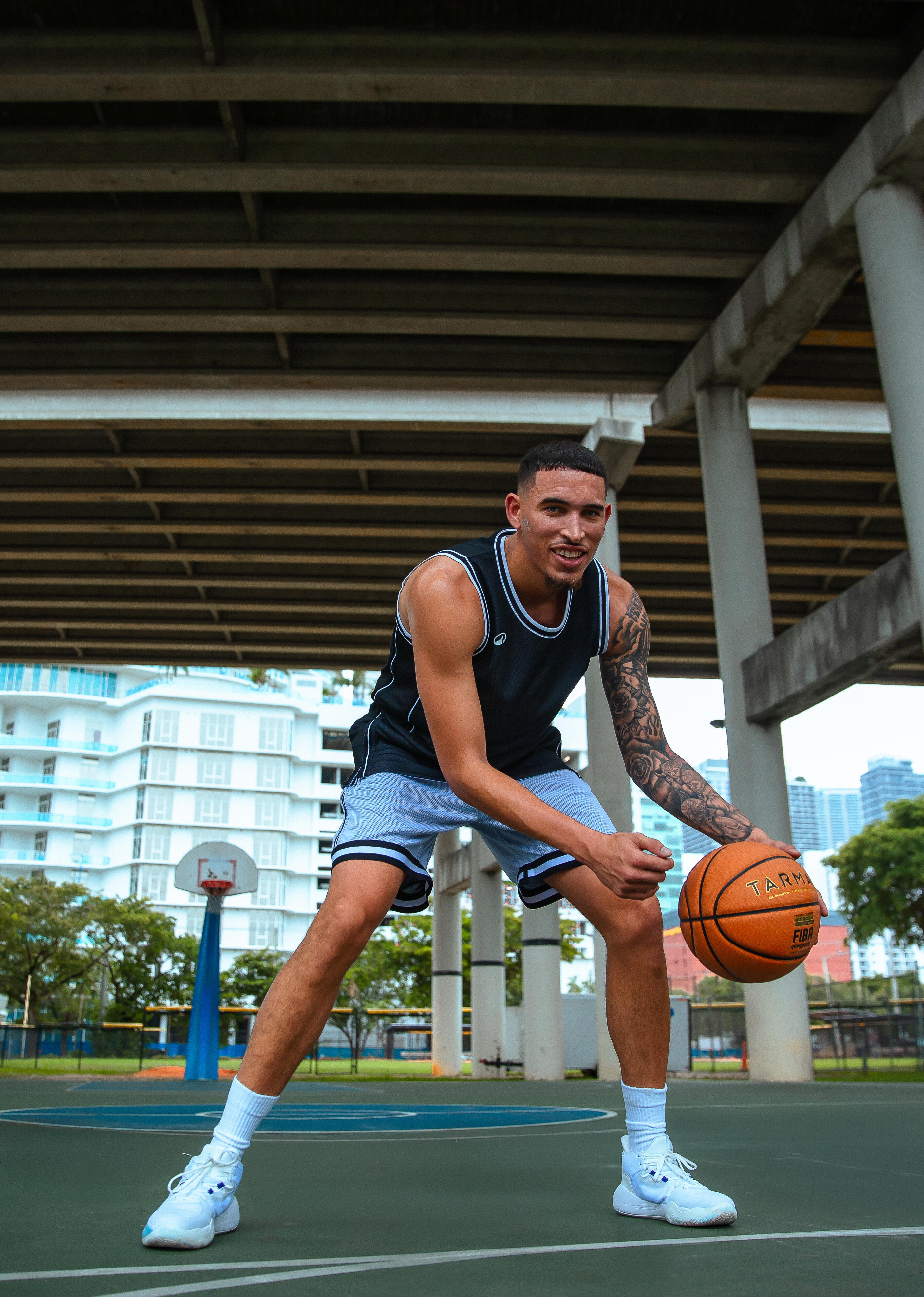 Maillot de Basketball sans manche réversible Adulte - TKR-500 noir blanc 11/15