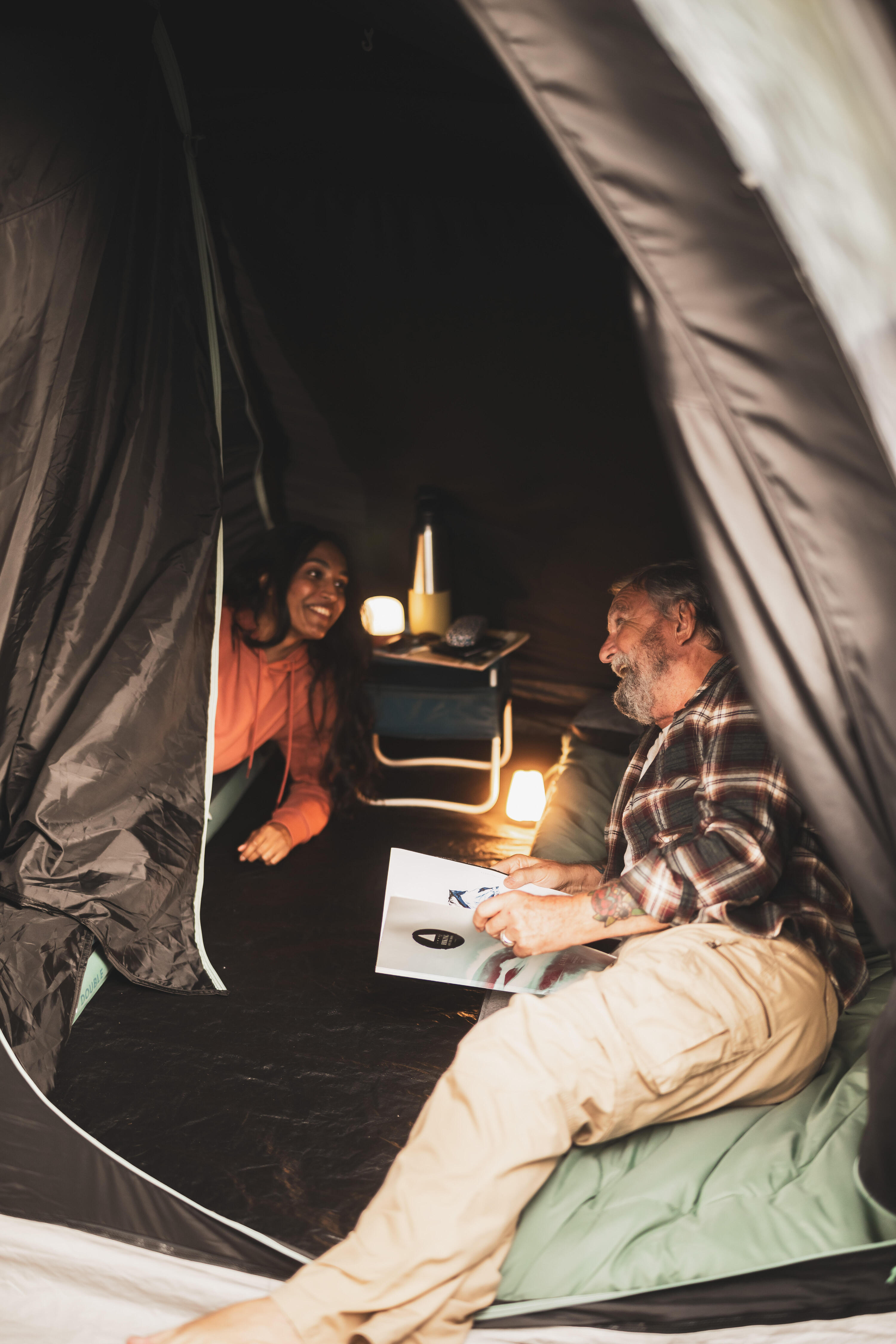 Tente de camping 6 places 3 chambres, Fresh & Black, Arpenaz 6.3 25/27