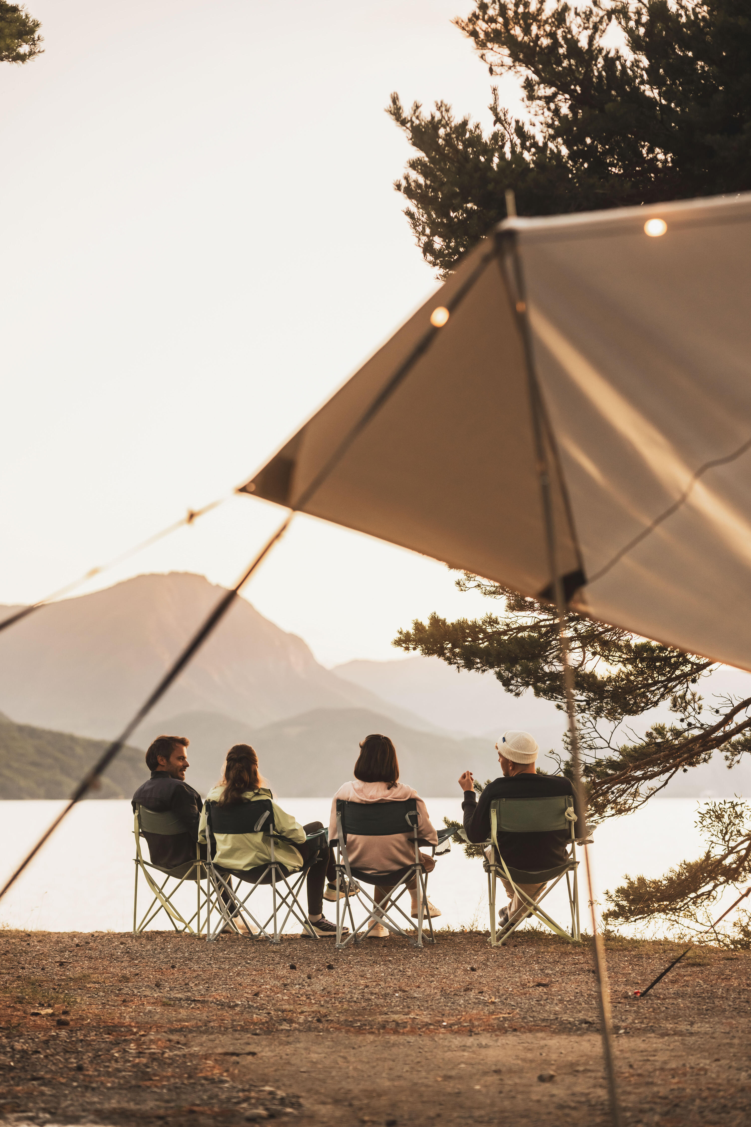 Chaise de camping avec accoudoir, pliante et confortable HellFest 18/20