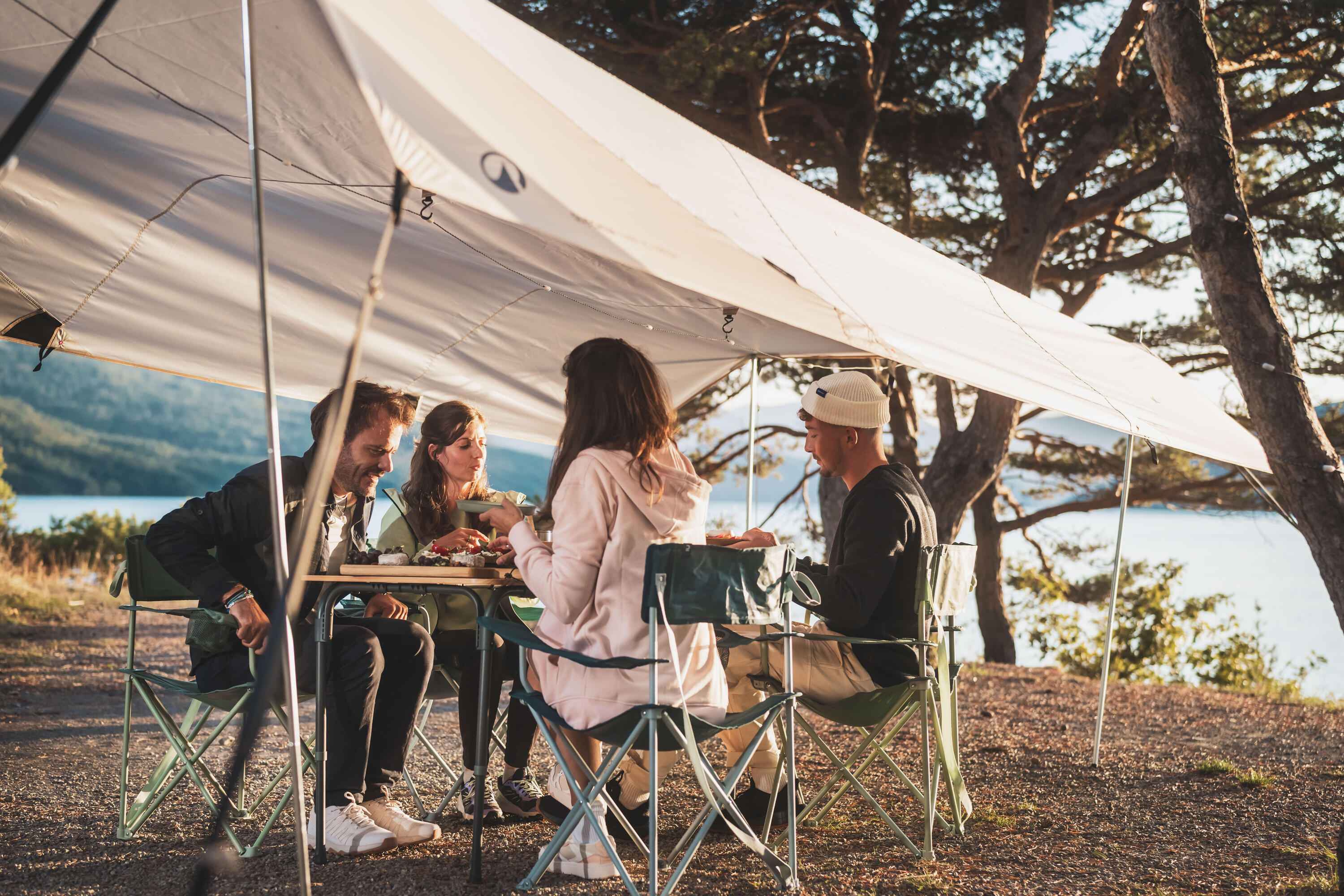Segunda vida - Silla plegable de camping con reposabrazos Quechua Basic 9/11