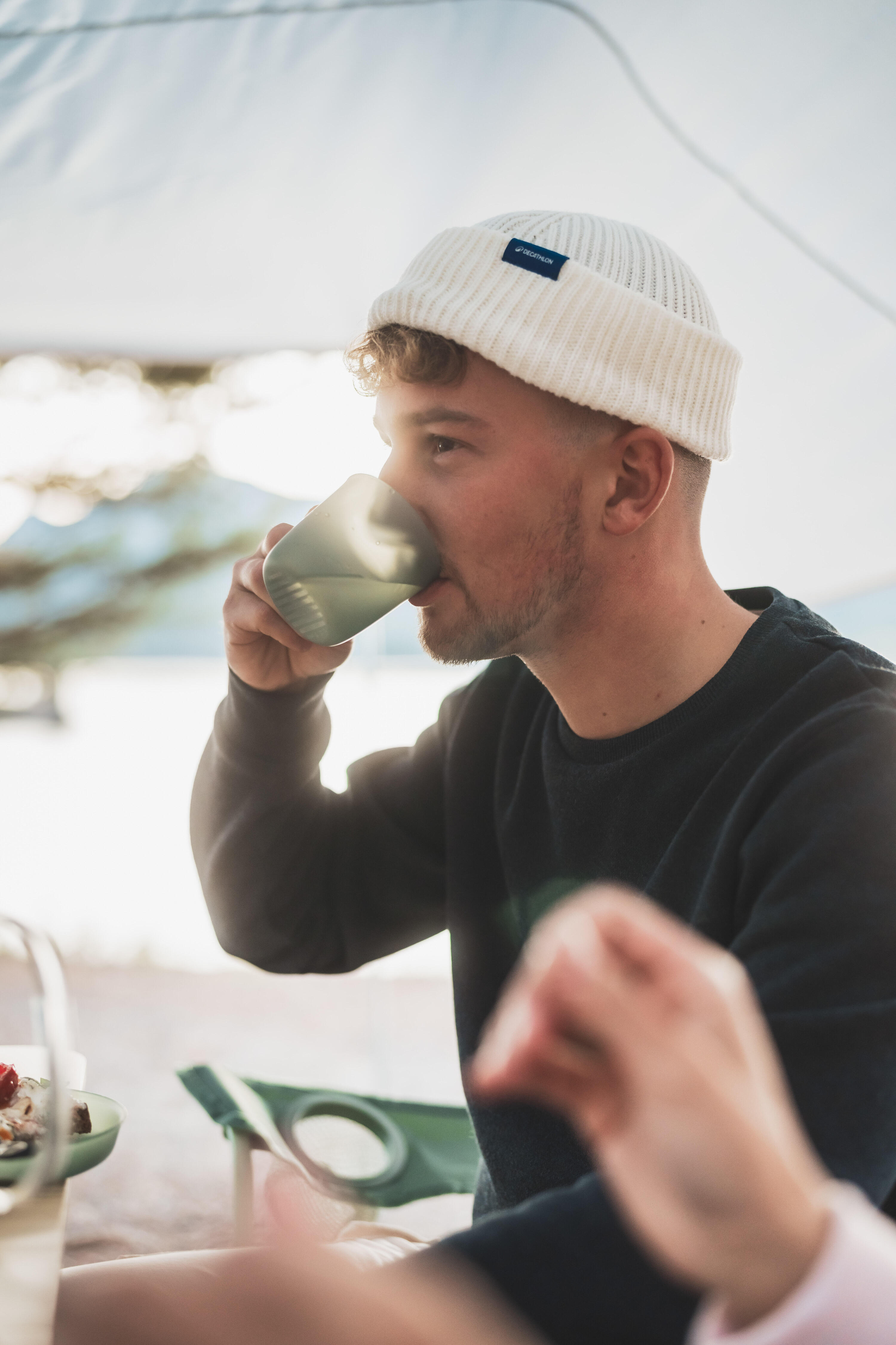 Tasse 100 en plastique 0,20L pour le camping et le bivouac. 4/4