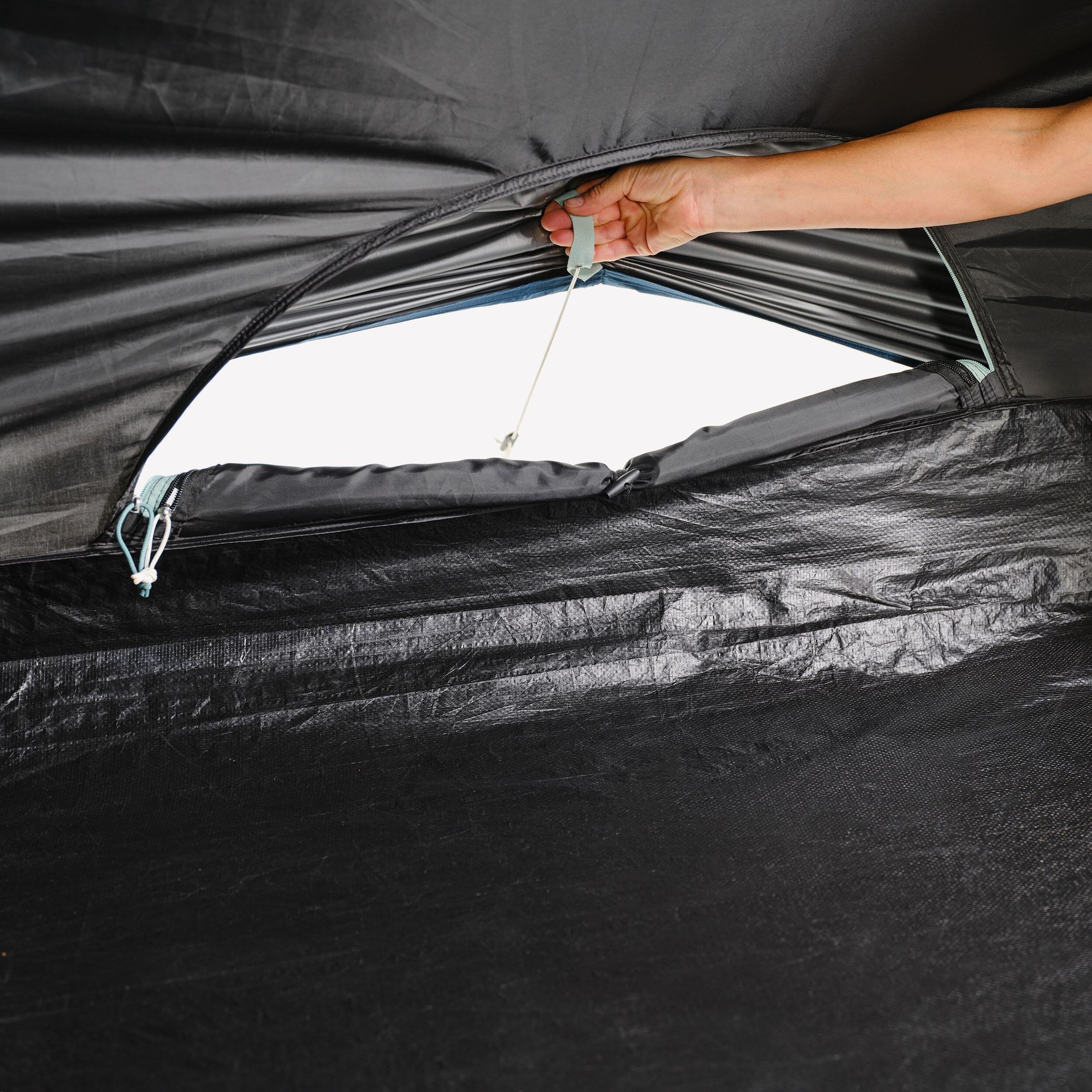 6-person, 3-bedroom camping tent, Arpenaz 6.3, Fresh & Black