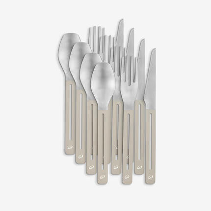 Set aus 12 Edelstahlbesteck-Teilen für Camping - 4 Messer, 4 Gabeln, 4 Löffel