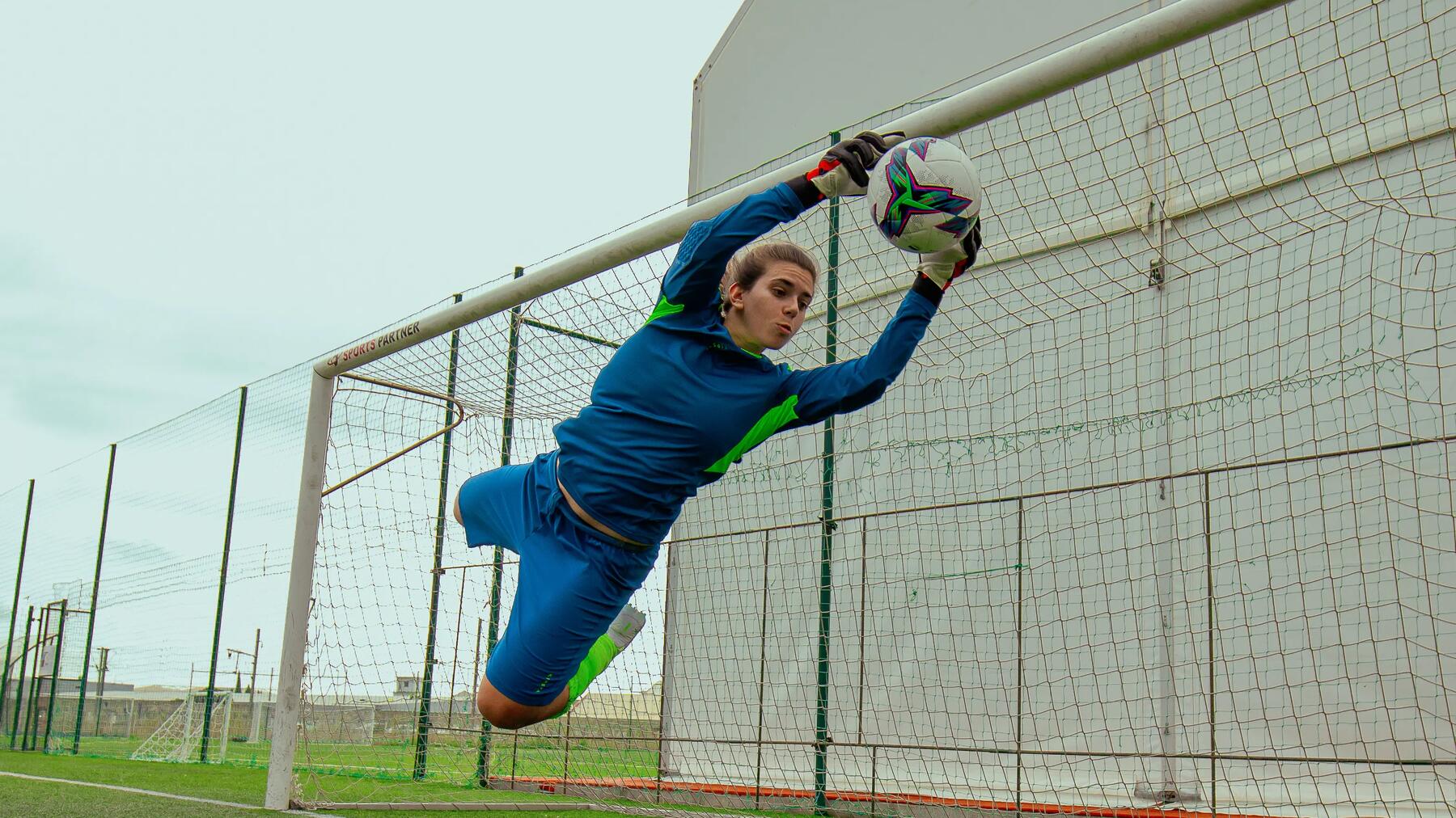 Histoire et essor du football féminin