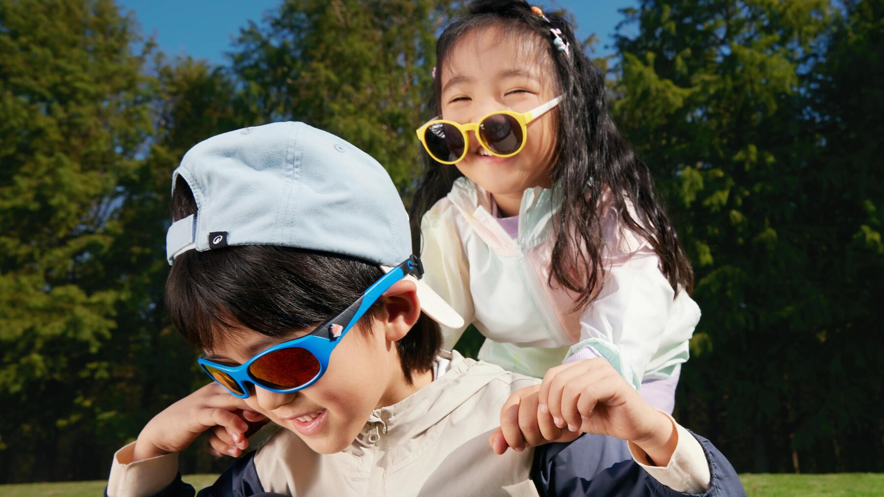 COMMENT CHOISIR DES LUNETTES DE SOLEIL POUR ENFANT ?