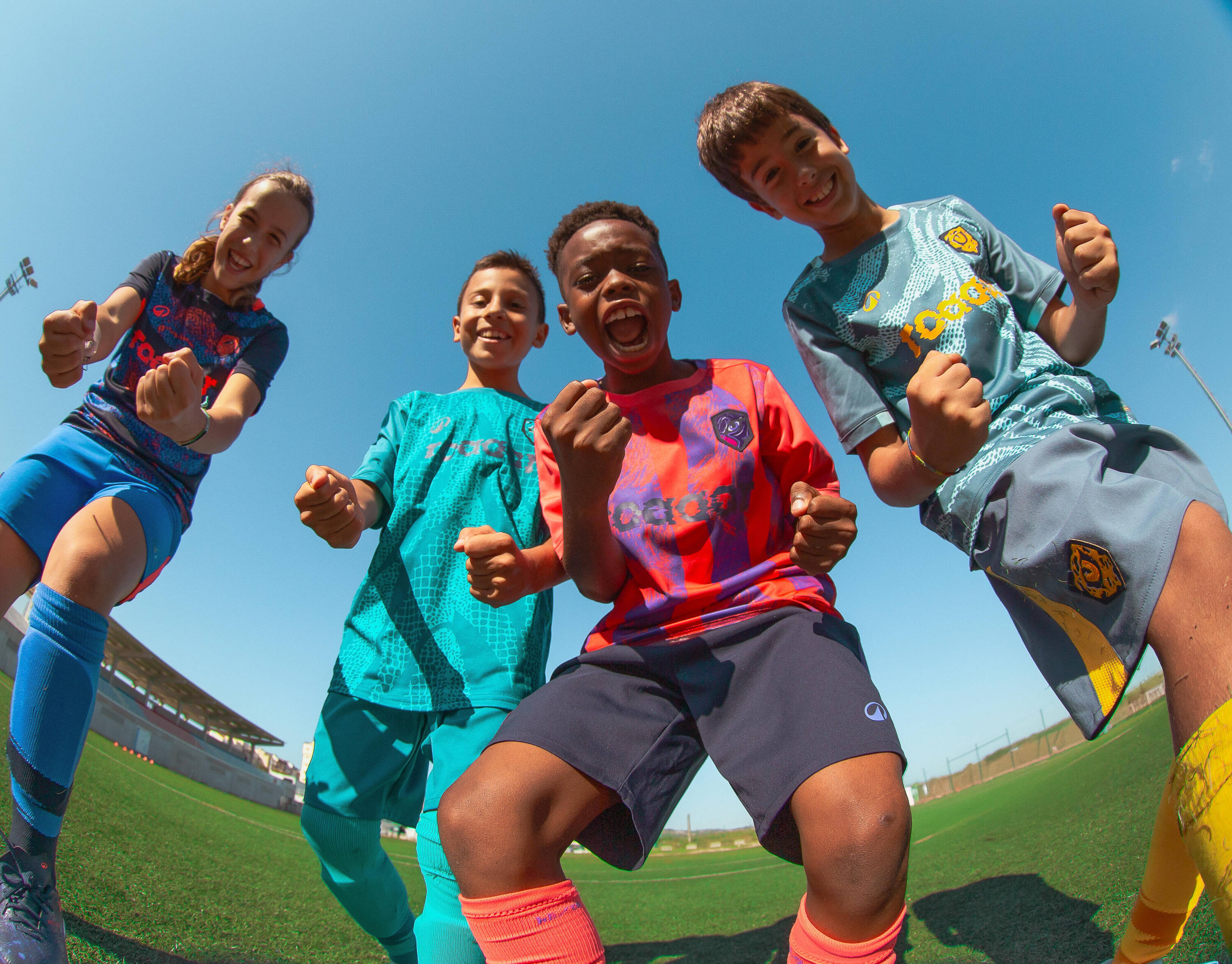 Kids Football Short Sleeve Tshirt Roarrr - Turquoise -  4