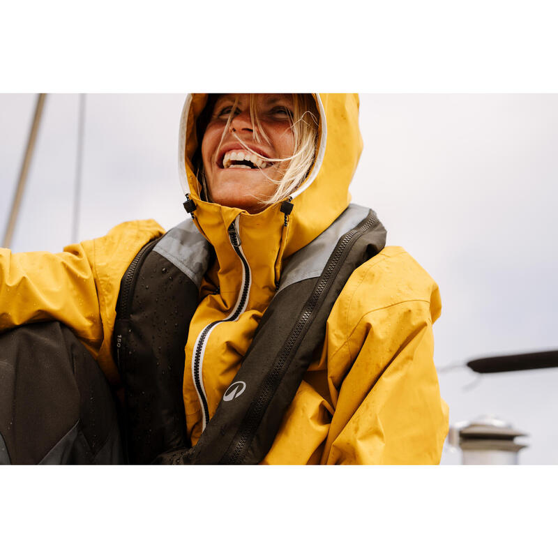 Casaco Impermeável de Vela - Casaco de Chuva SAILING 100 Mulher Ocre
