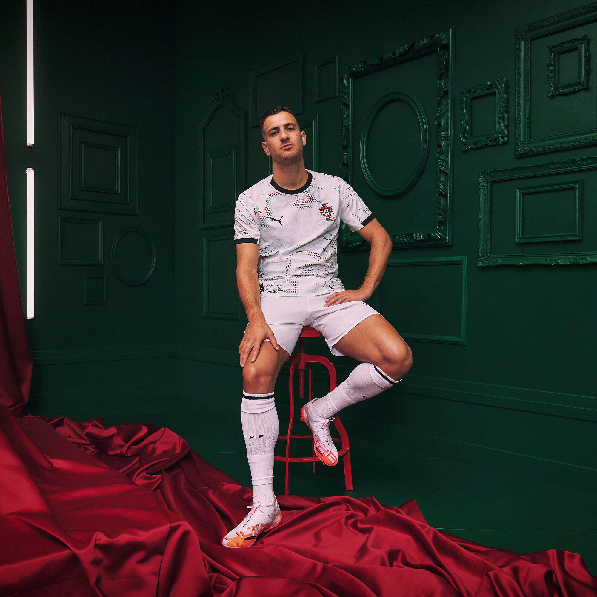 CAMISOLA ALTERNATIVA SELEÇÃO NACIONAL RÉPLICA 2025 7/9