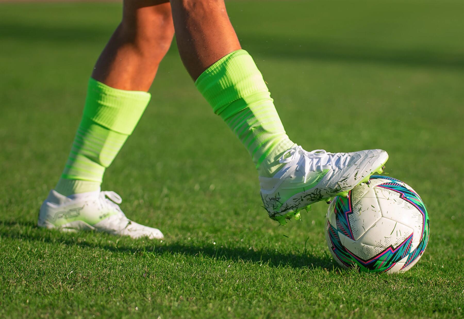 Zoom on Kipsta soccer socks