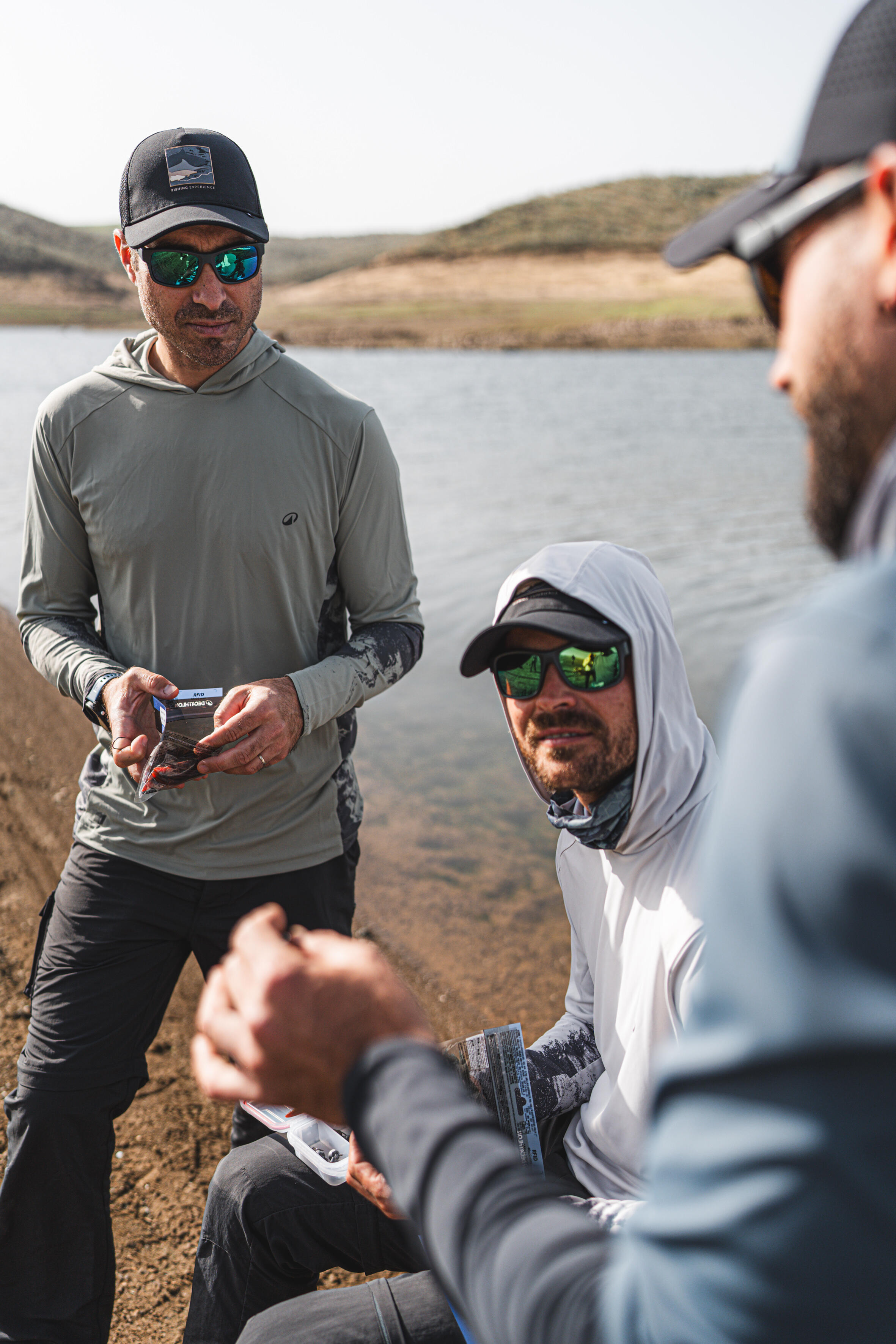 Anti-UV Fishing T-Shirt - 500 UPF 50+ with hood Green - CAPERLAN