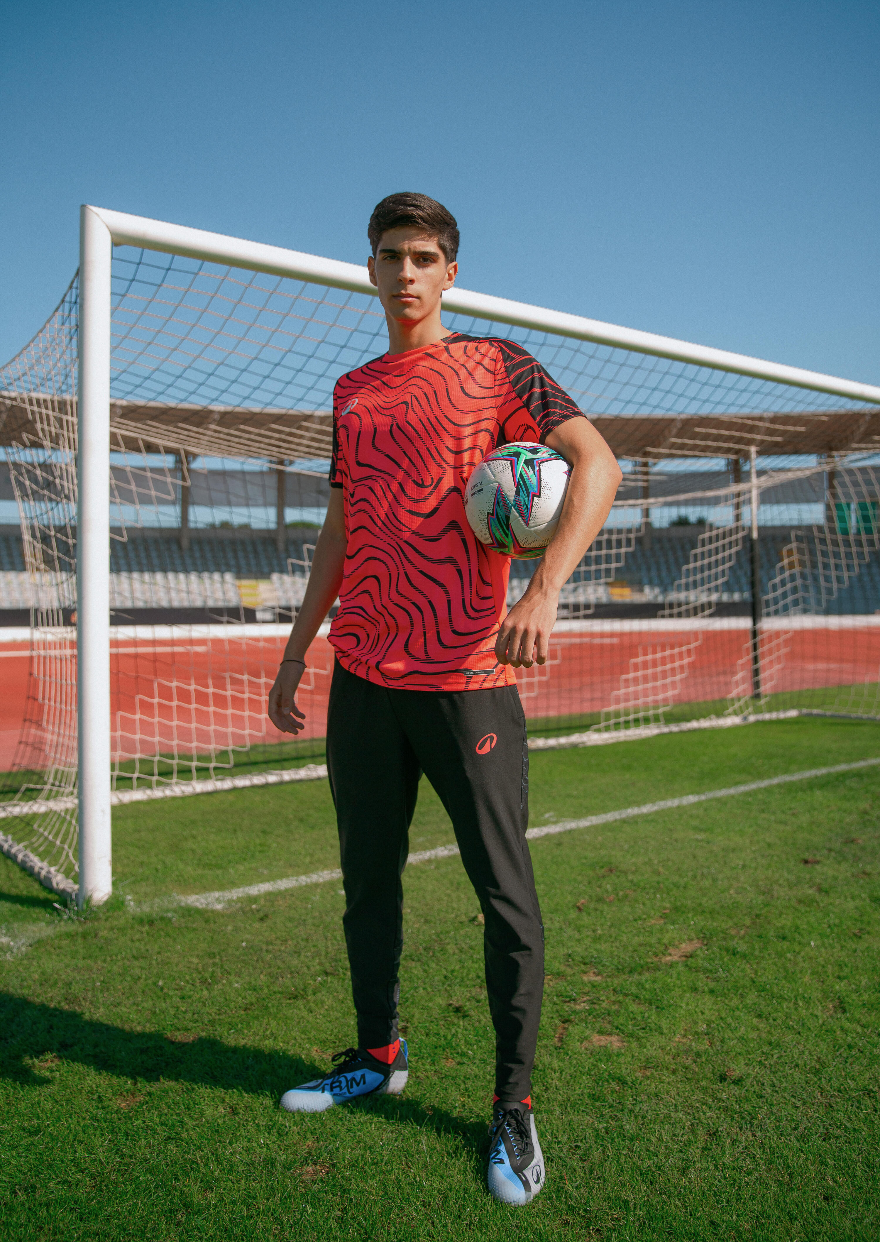 Short-Sleeved Football Shirt Viralto Wave - Neon Pink & Black 7/11