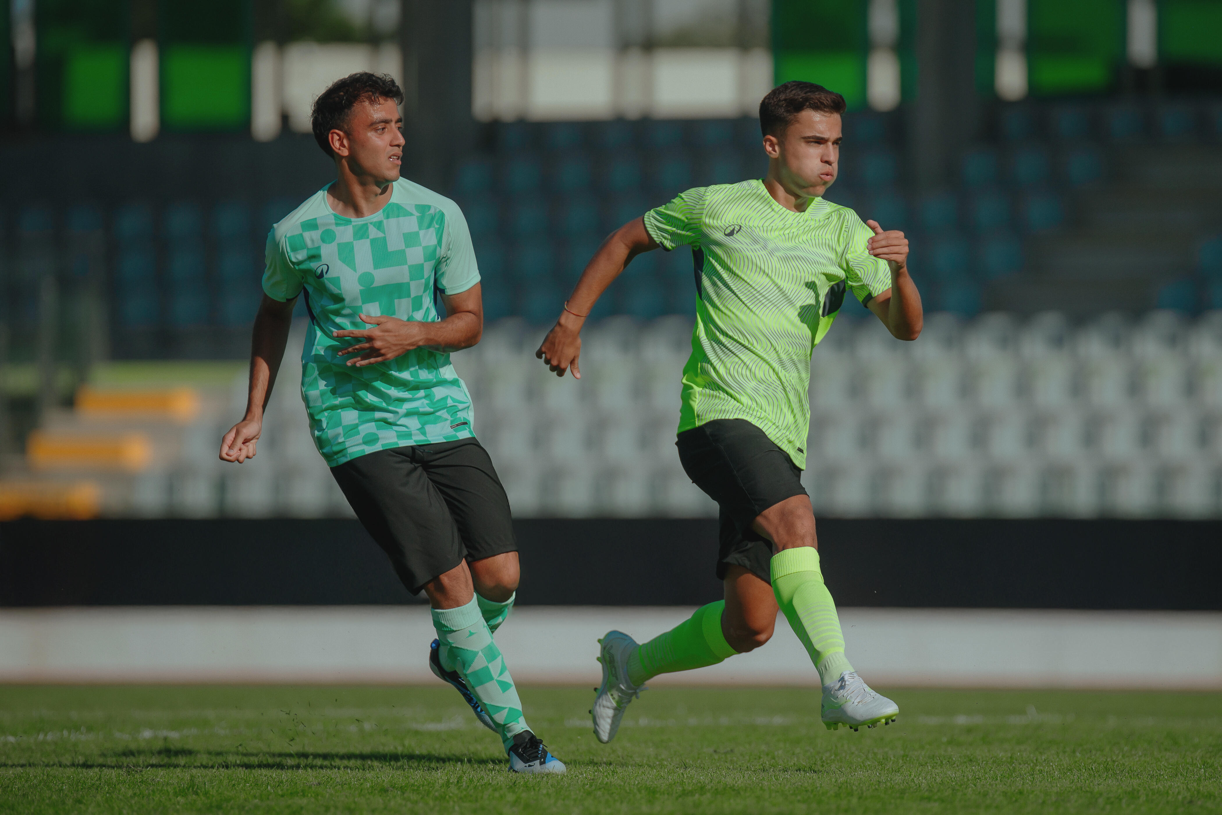 Adult Short-Sleeved Football Shirt Viralto Check - Green/Navy