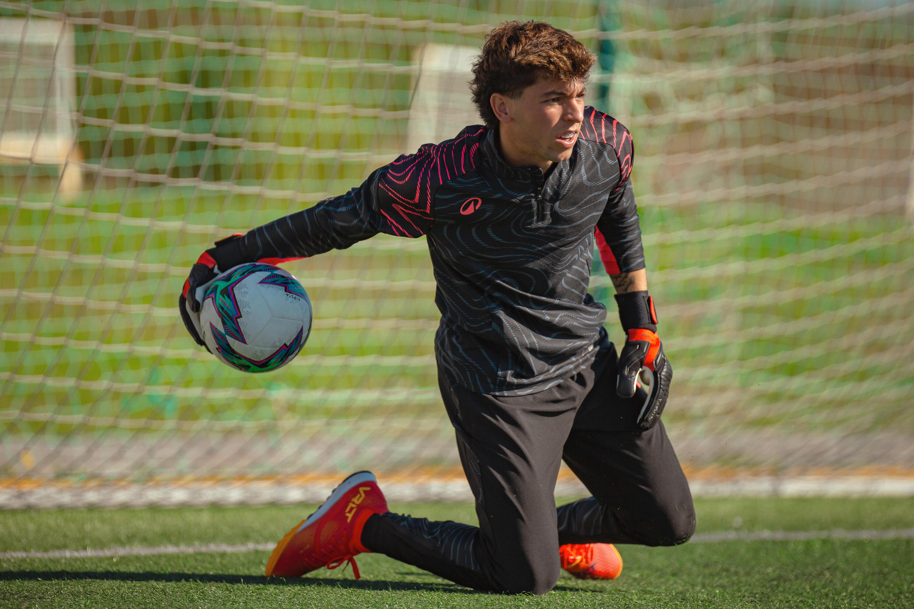 Sweatshirt de Futebol Adulto Viralto Wave Preto/Rosa Fluorescente/Cinzento 7/9
