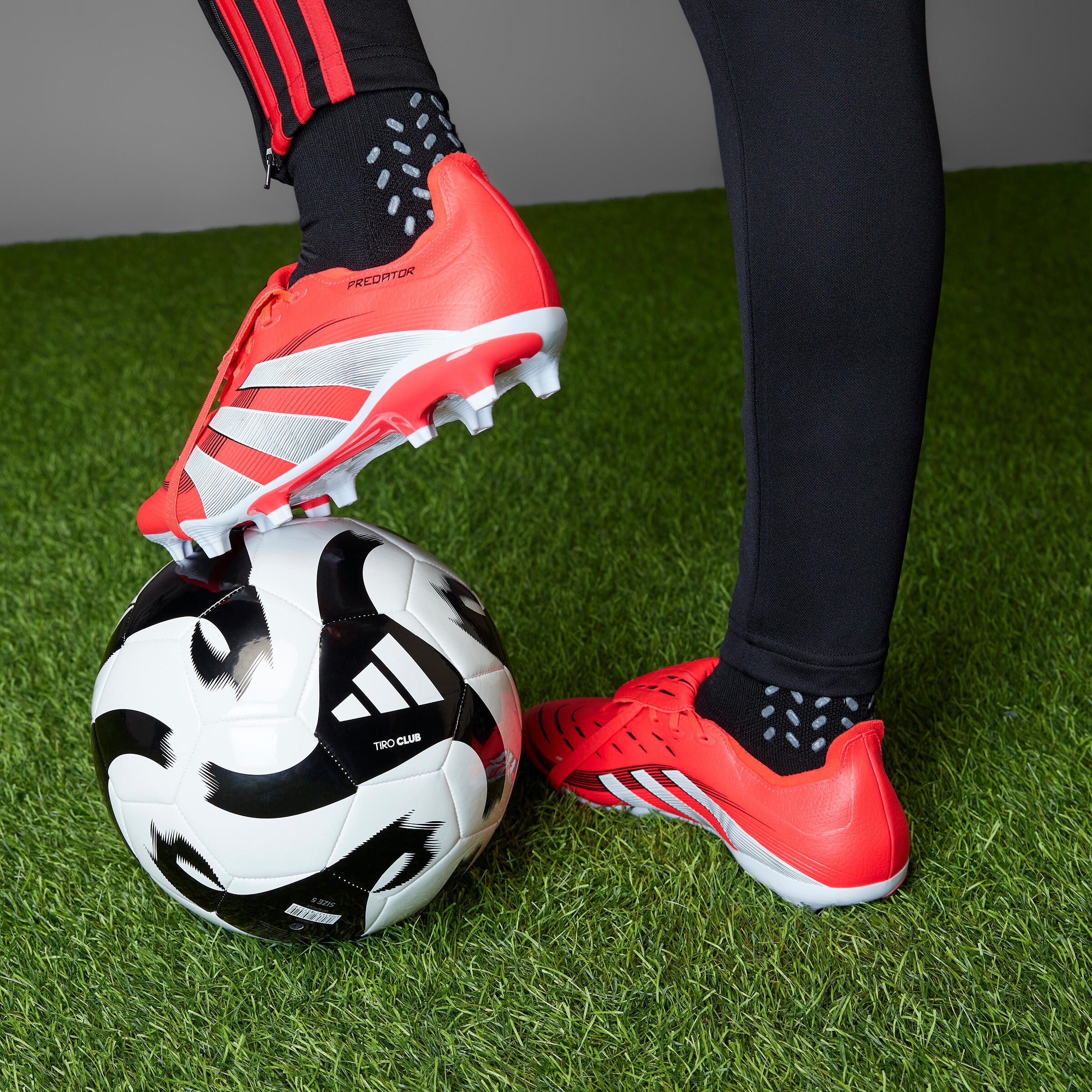Scarpe calcio adulto PREDATOR LEAGUE FG/MG rosse 15/17