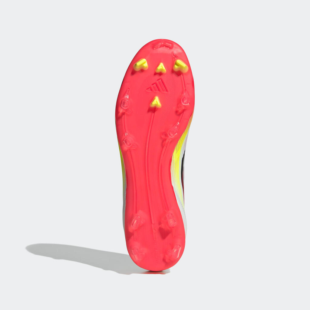Nogometni čevlji za odrasle F50 League Laceless FG/MG