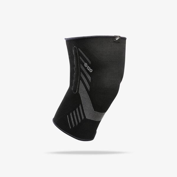 Knee support with side reinforcements