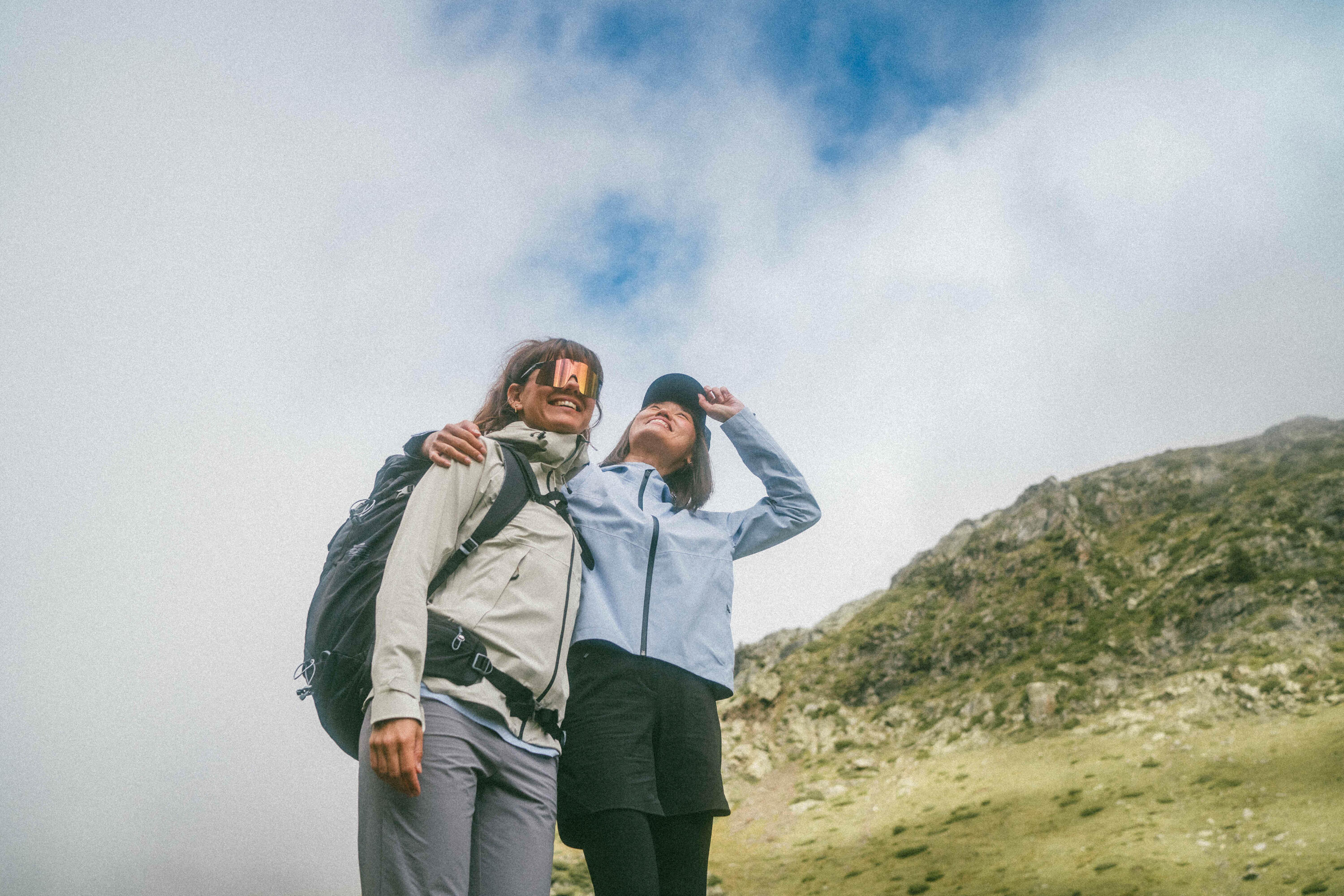 Waterdichte wandeljas voor dames MH100 paars 13/14