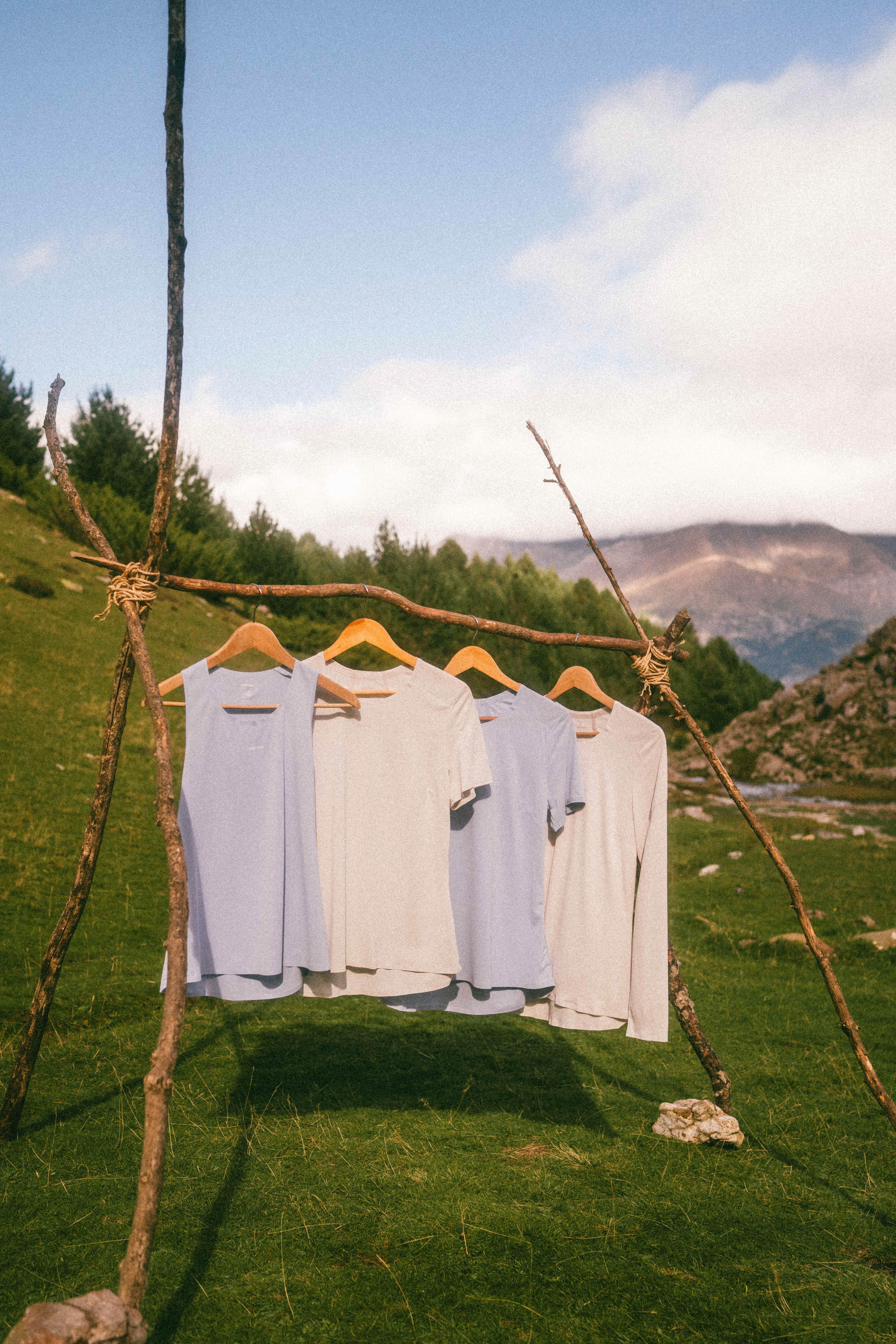 Women’s Hiking T-Shirt, MH 500 - QUECHUA