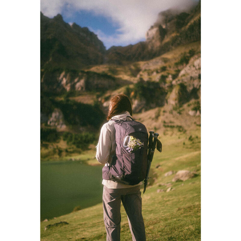 Sac à dos de randonnée ventilé 25L, MH500 violet