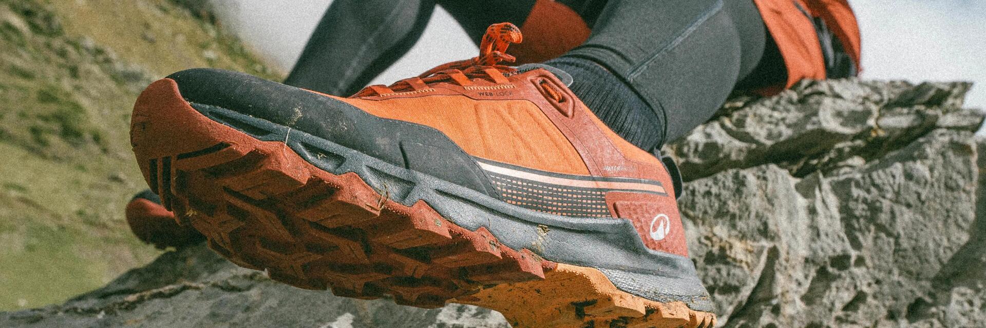 sphere media background sample