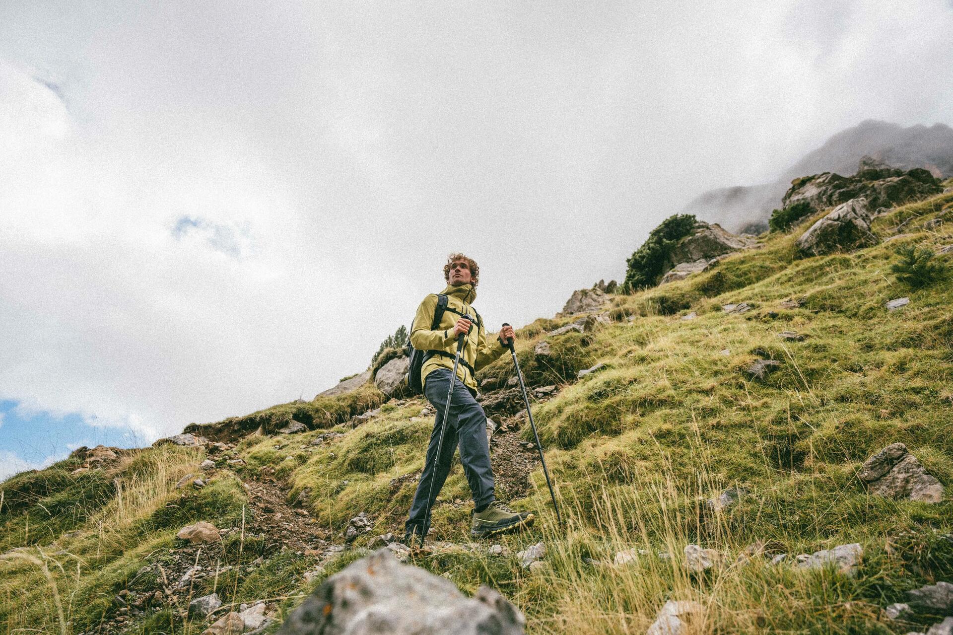 How to restore the water-repellent properties of your jacket - title