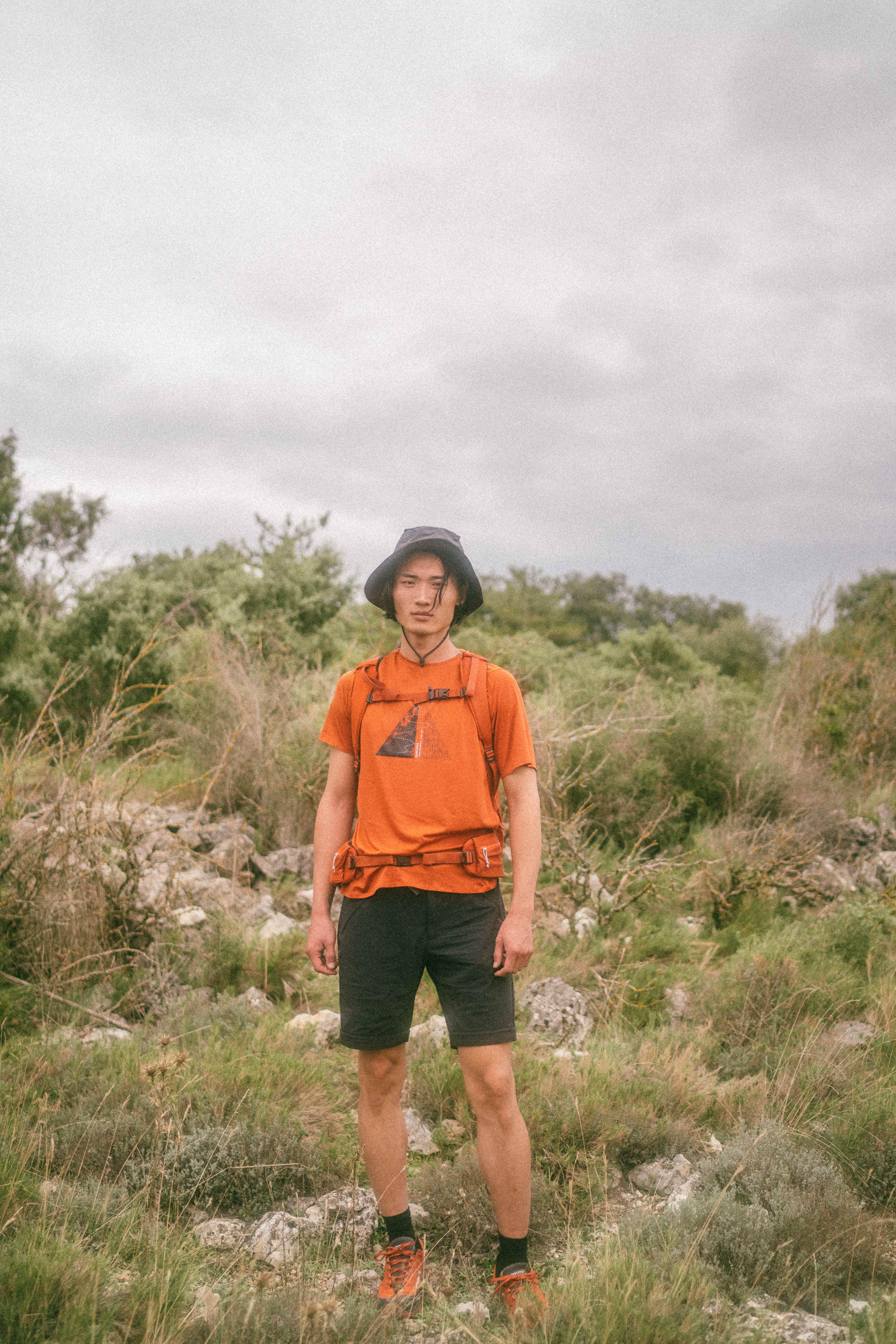 Men's Long Hiking Shorts, MH 500 - QUECHUA