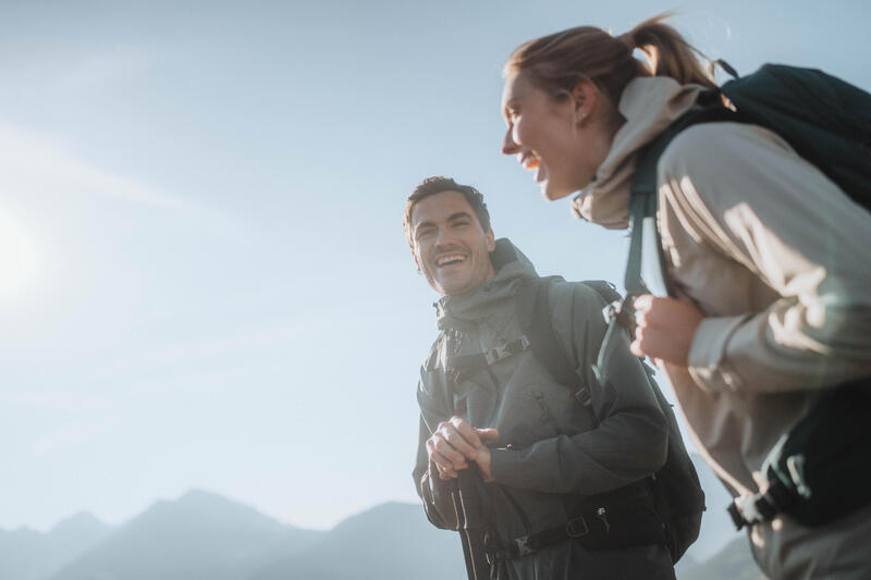 MATERIALELE IMPERMEABILE: AFLĂ TOT CE TREBUIE SĂ ȘTII DESPRE IMPERMEABILITATE!