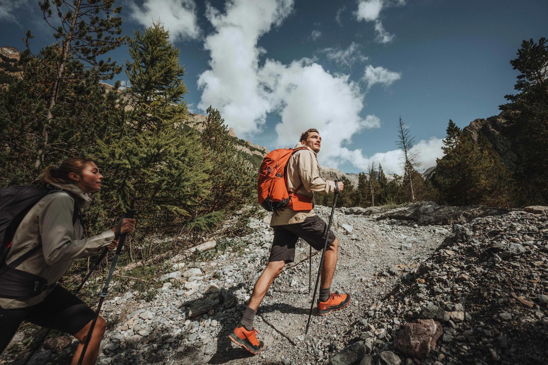 Cum să alegi pantalonii pentru activități sportive în natură?  