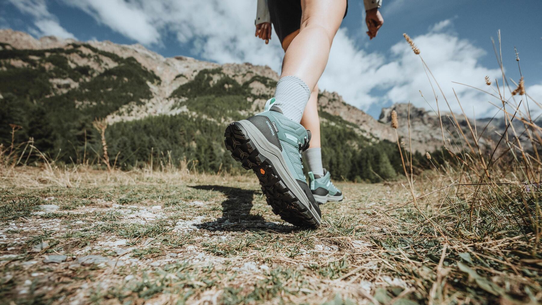 Mit unserer Hilfe lernen, wie du deine Wanderschuhe korrekt schnürst!